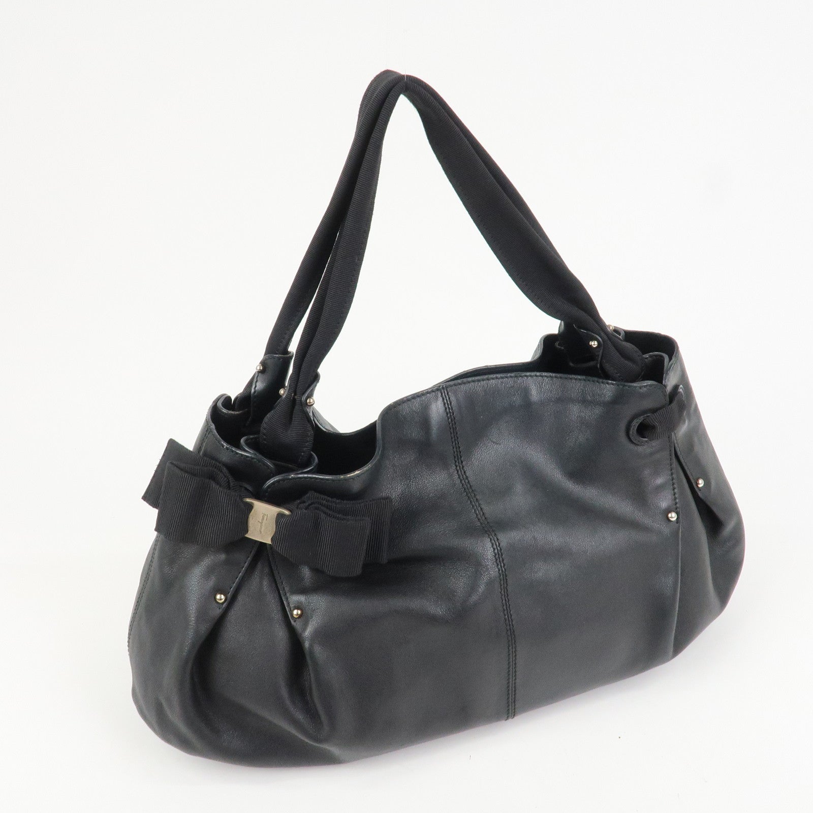 Ferragamo Vara Ribbon Leather Hand bag Shoulder Bag Black