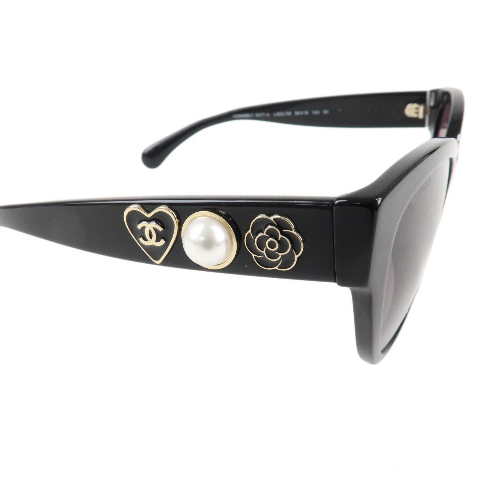 CHANEL Heart Pearl Plastic Sunglasses 56□18 Black Used