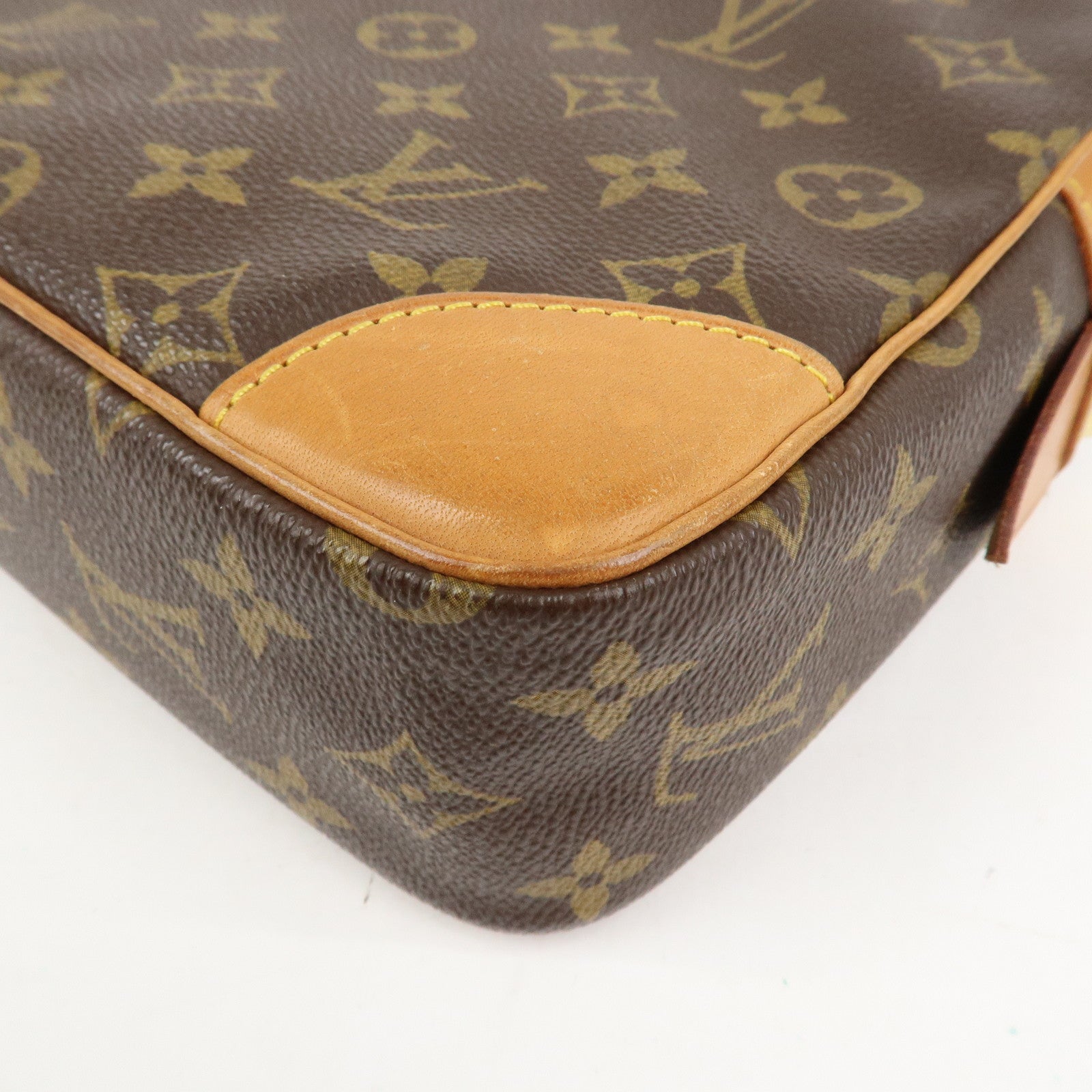 Louis Vuitton Monogram Compiegne 28 Pouch Clutch Bag Brown M51845