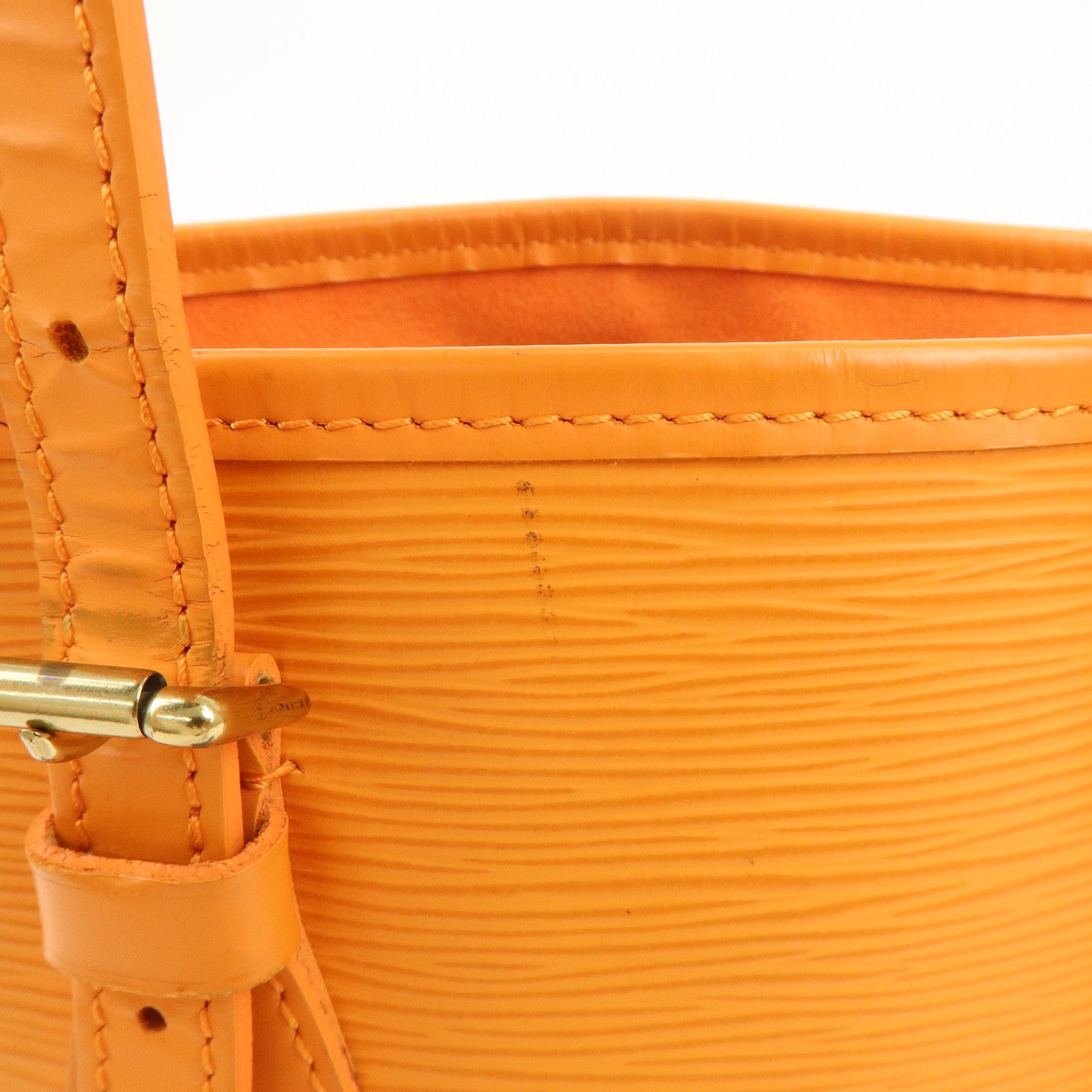 Louis Vuitton Epi Bucket PM Shoulder Bag Tote Bag Mandarin M5899H