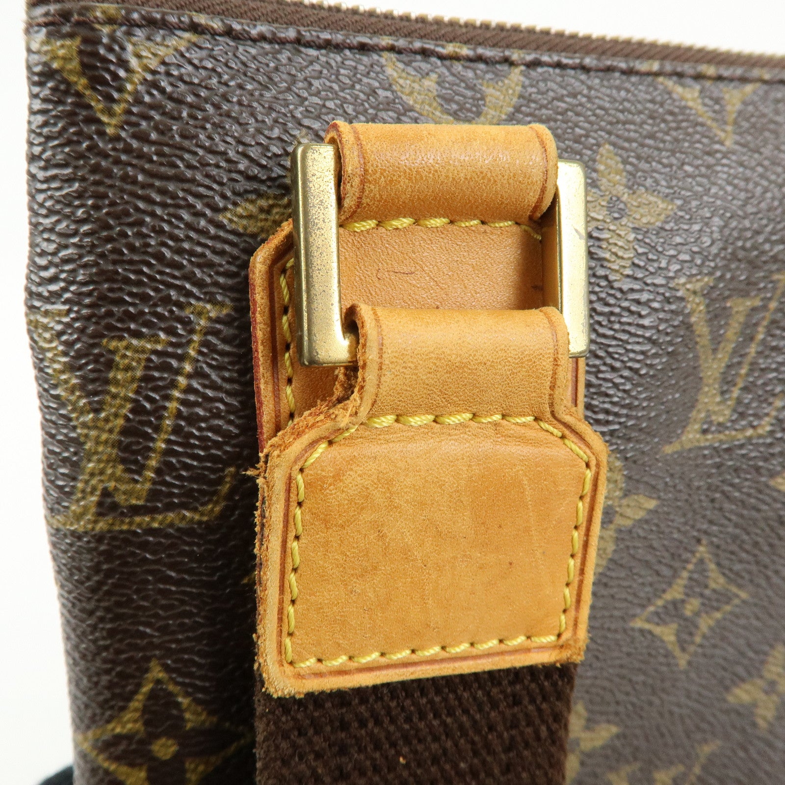 Louis Vuitton Monogram Pochette Bosphore Shoulder Bag Brown M40044