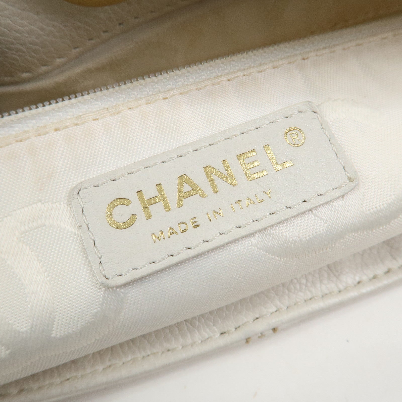 CHANEL COCO Mark Leather Wood Chain Shoulder Bag Off White 18MB096