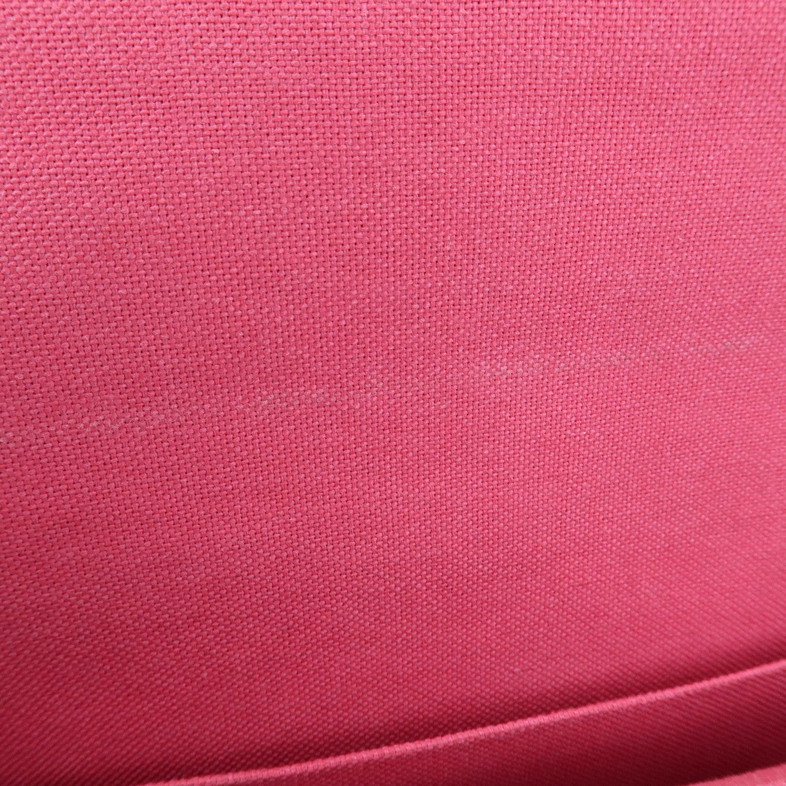 Louis Vuitton Monogram Vivienne X'mas Pochette Felicie M80859