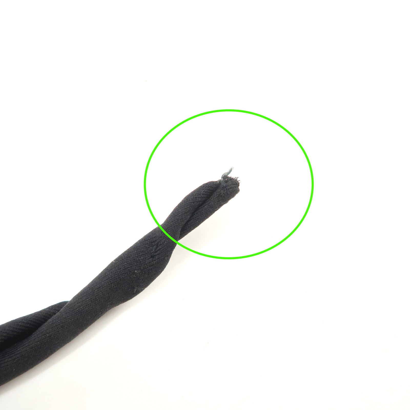 HERMES 90 Silk 100% Pointe Bolduc Triangle Scarf Black