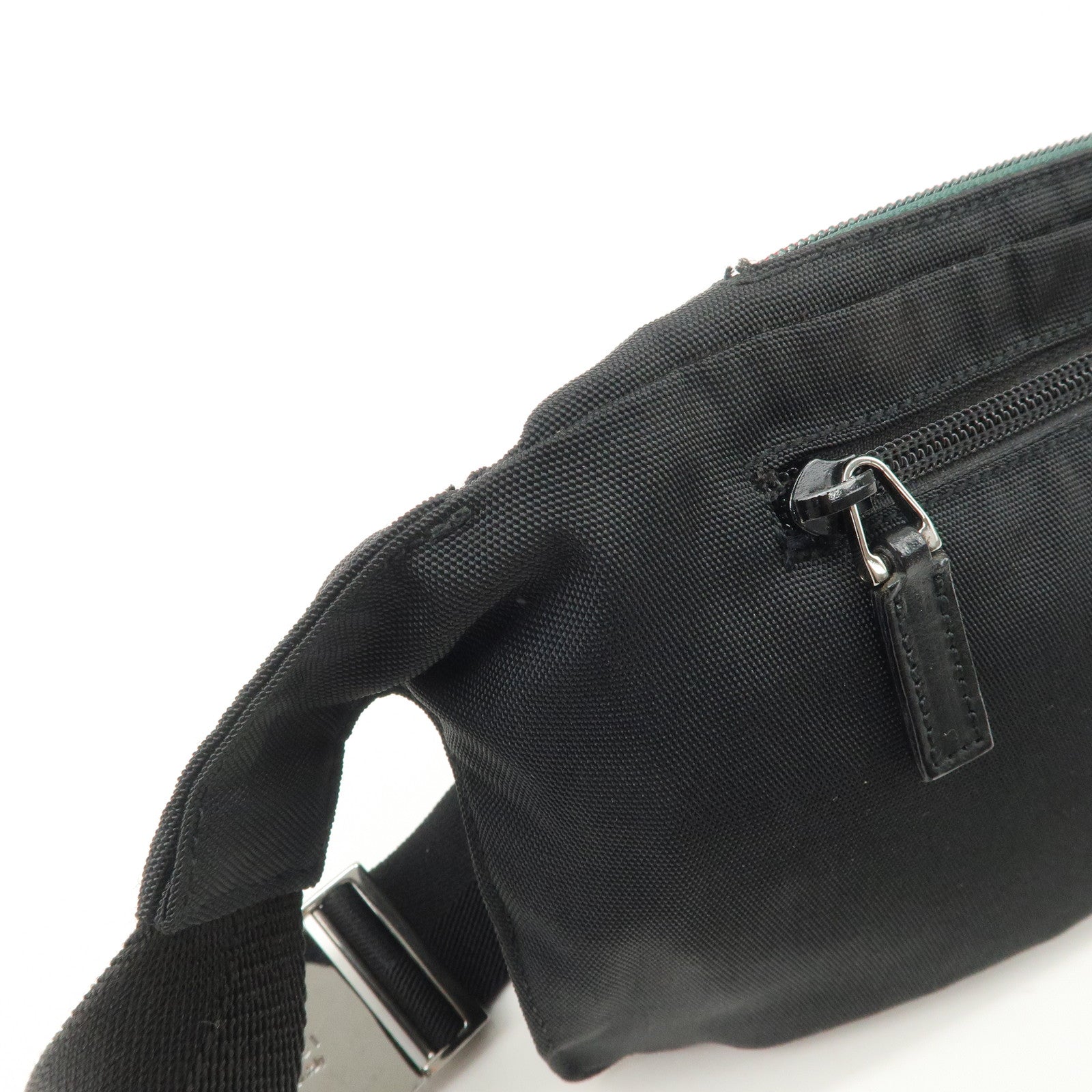 GUCCI Sherry Nylon Leather Body Bag Waist Bag Black 122350