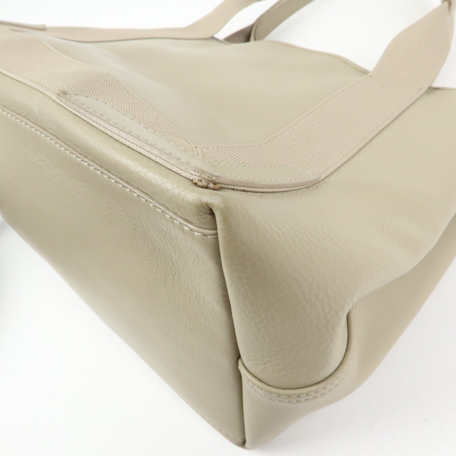 BALENCIAGA Navy Cabas Leather Small Tote Bag Beige 339933