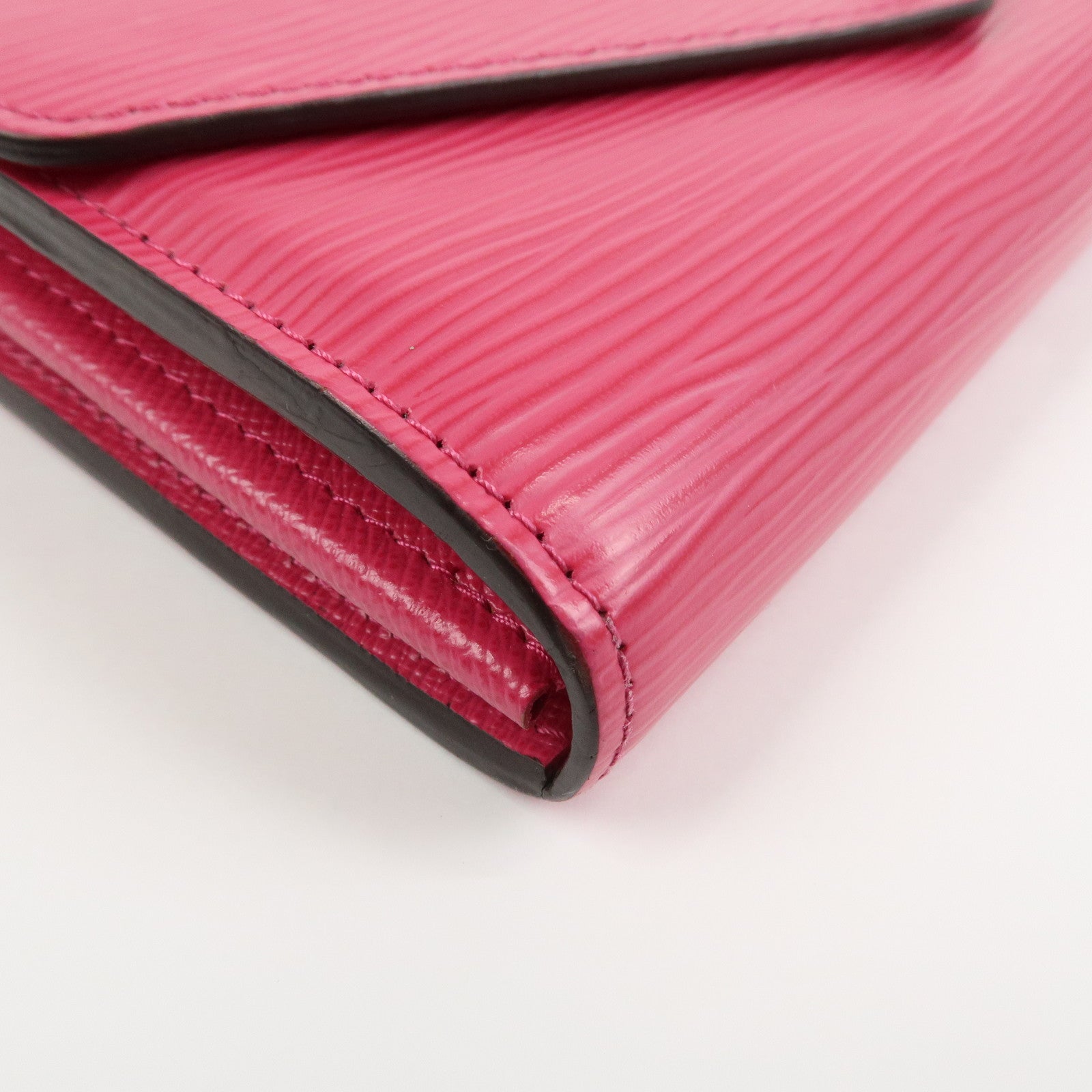 Louis Vuitton Epi Portefeuille Sarah Long Wallet Fuchsia M60580