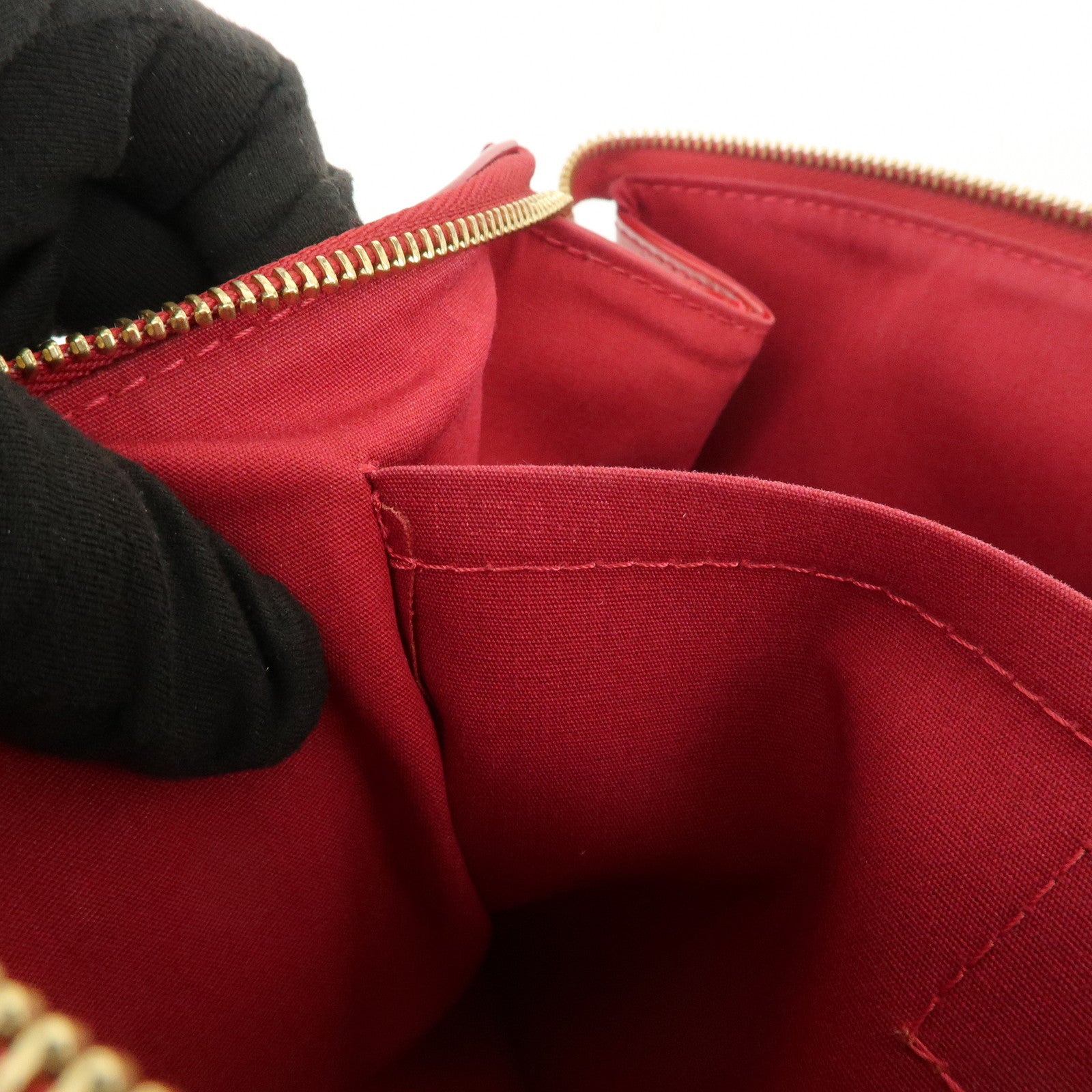 Louis Vuitton Vernis Rosewood Avenue Hand Bag Pomme D'Amour M93507