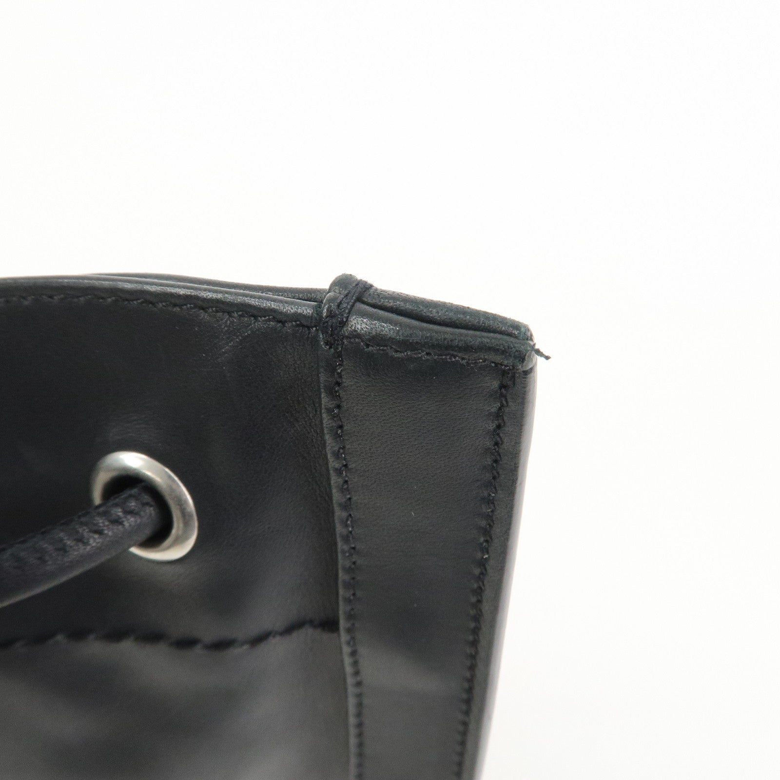 SAINT LAURENT PARIS Leather Backpack Black 710272