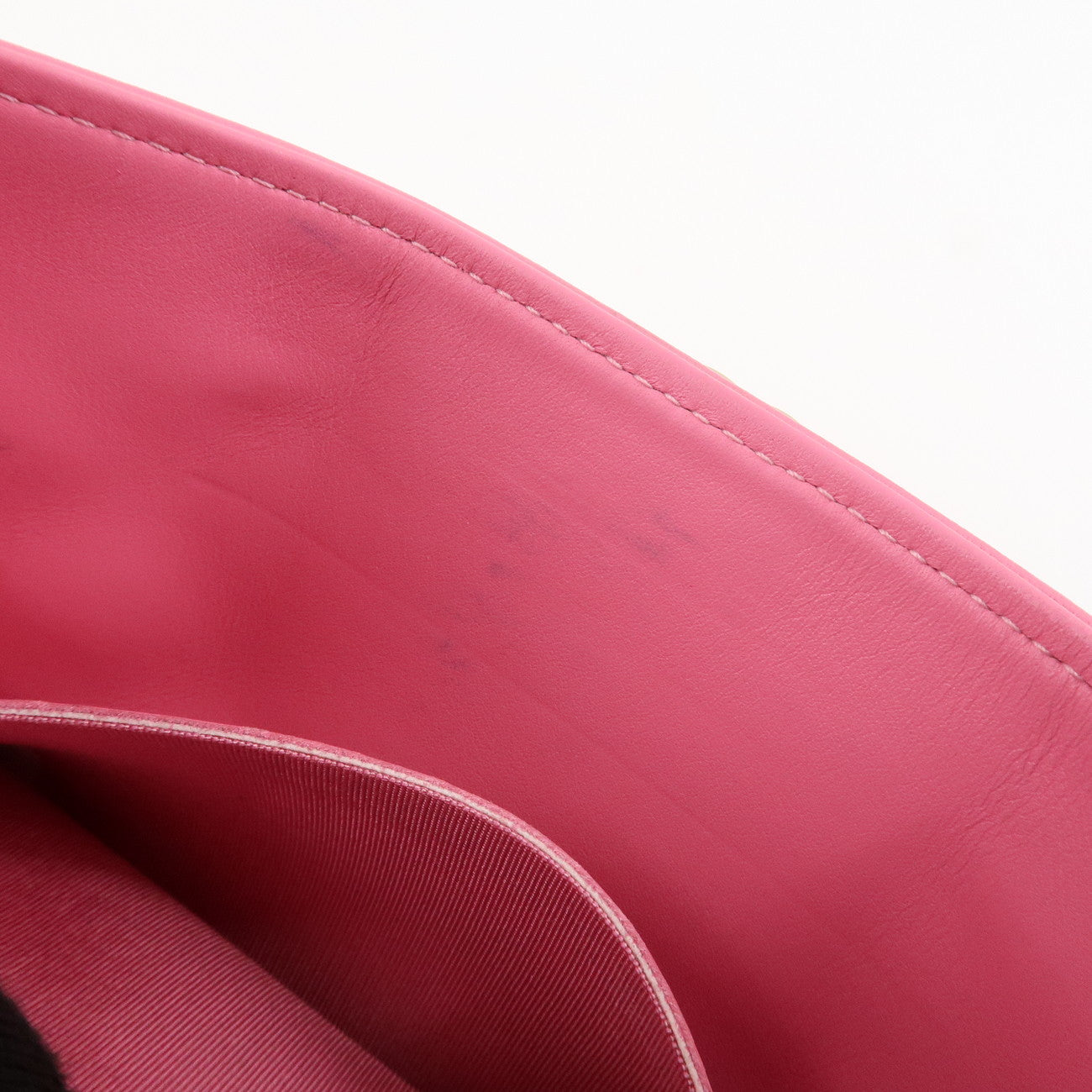 CHANEL Lamb Skin Matelasse Boy Chanel COCO Mark Fragment Case Used