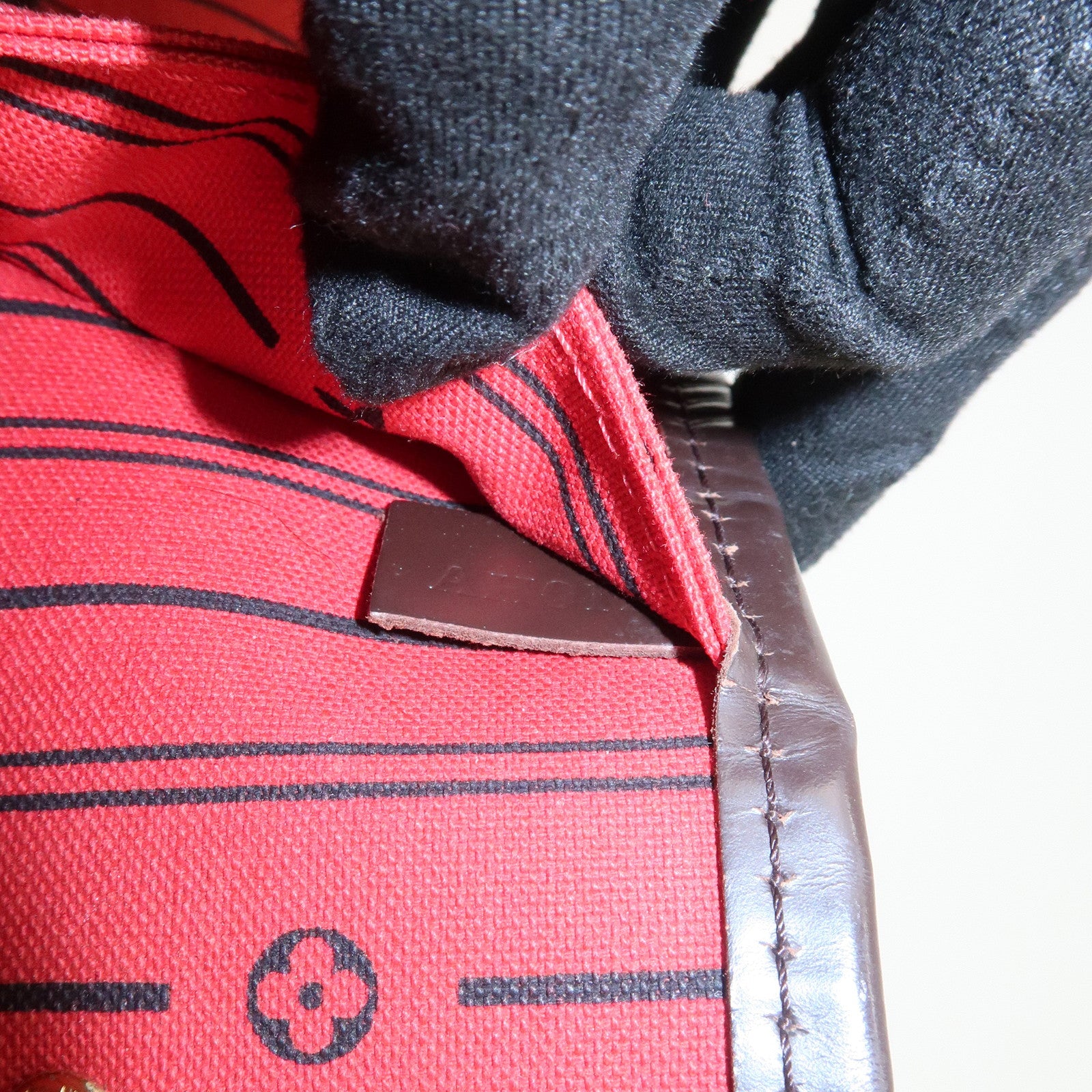 Louis Vuitton Damier Ebene Neverfull MM Tote Bag Cerise N41358