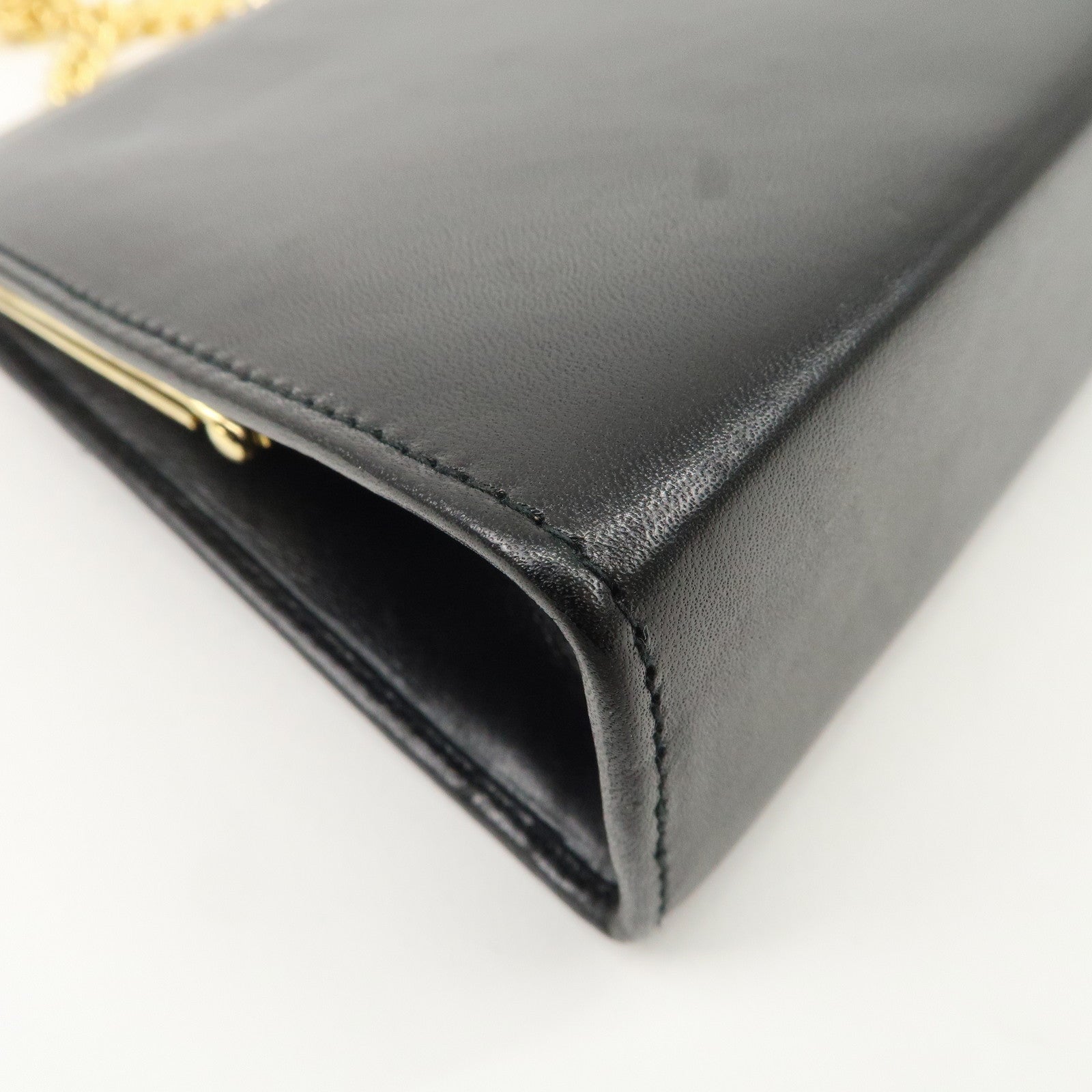 Ferragamo Vara Leather Ribbon Mini Chain Shoulder Bag Black Used