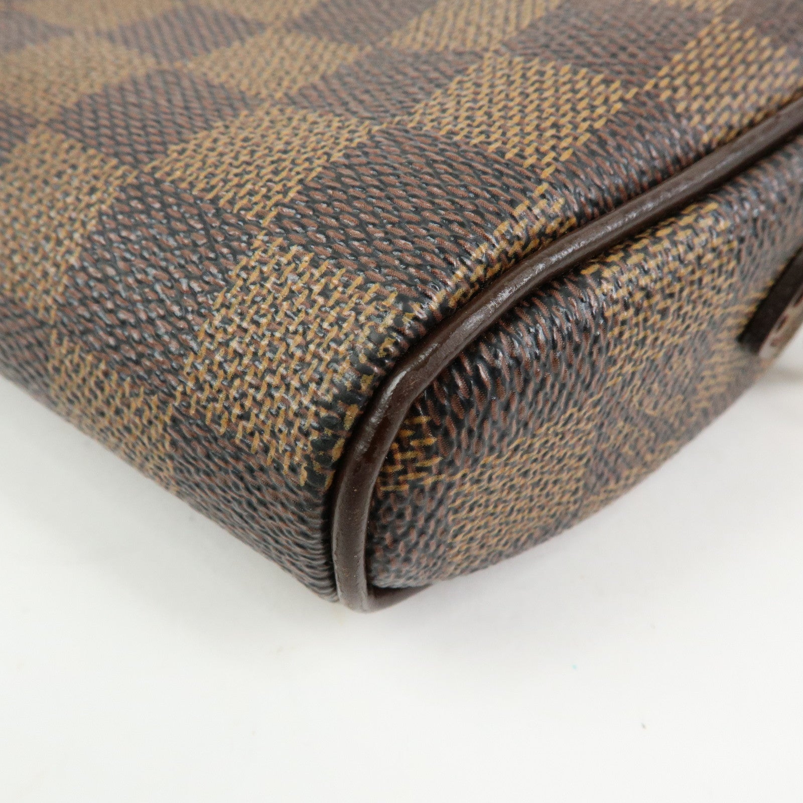 Louis Vuitton Damier Pochette Ipanema Shoulder Bag Ebene N51296