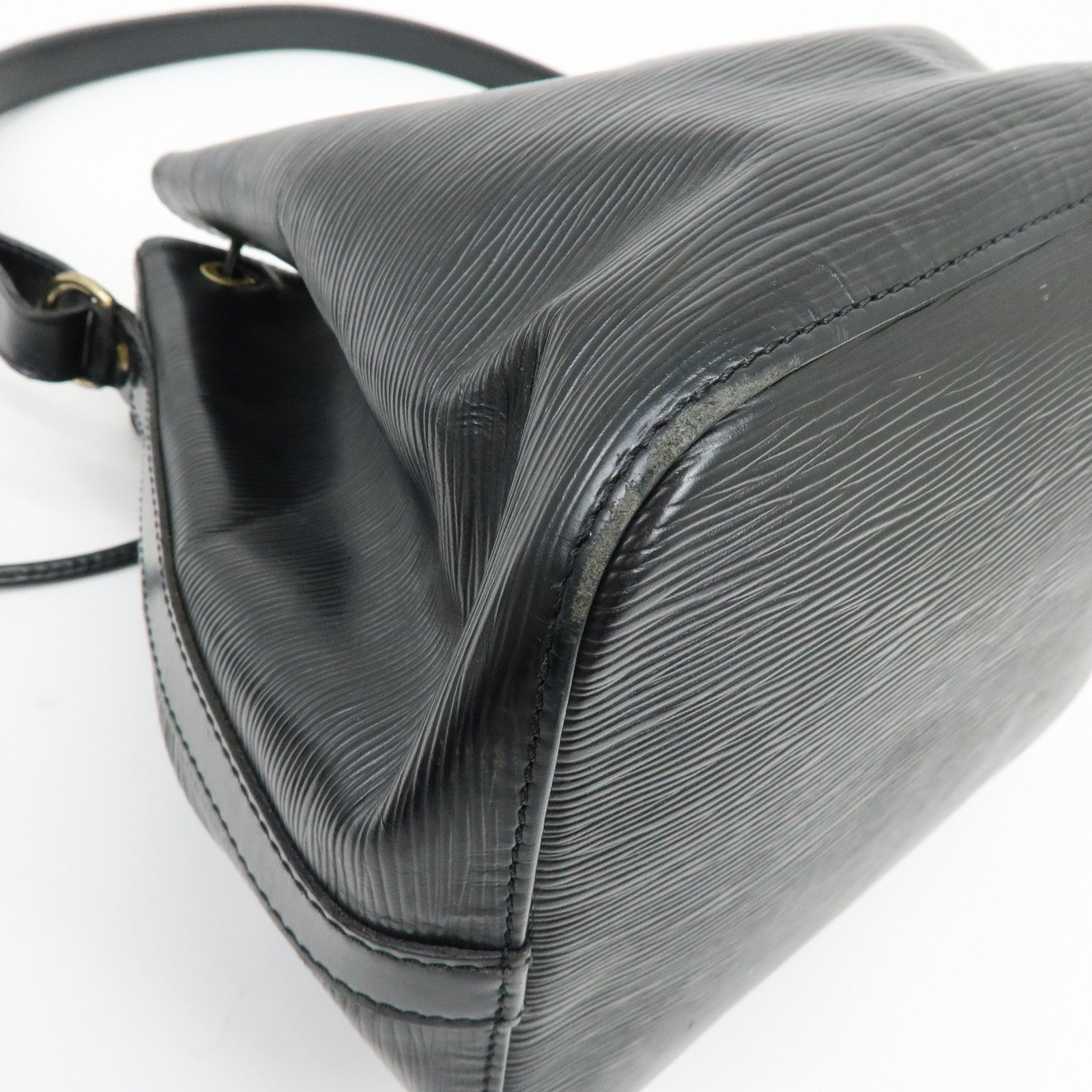 Louis Vuitton Epi Petit Noe Shoulder Bag Noir Black M59012