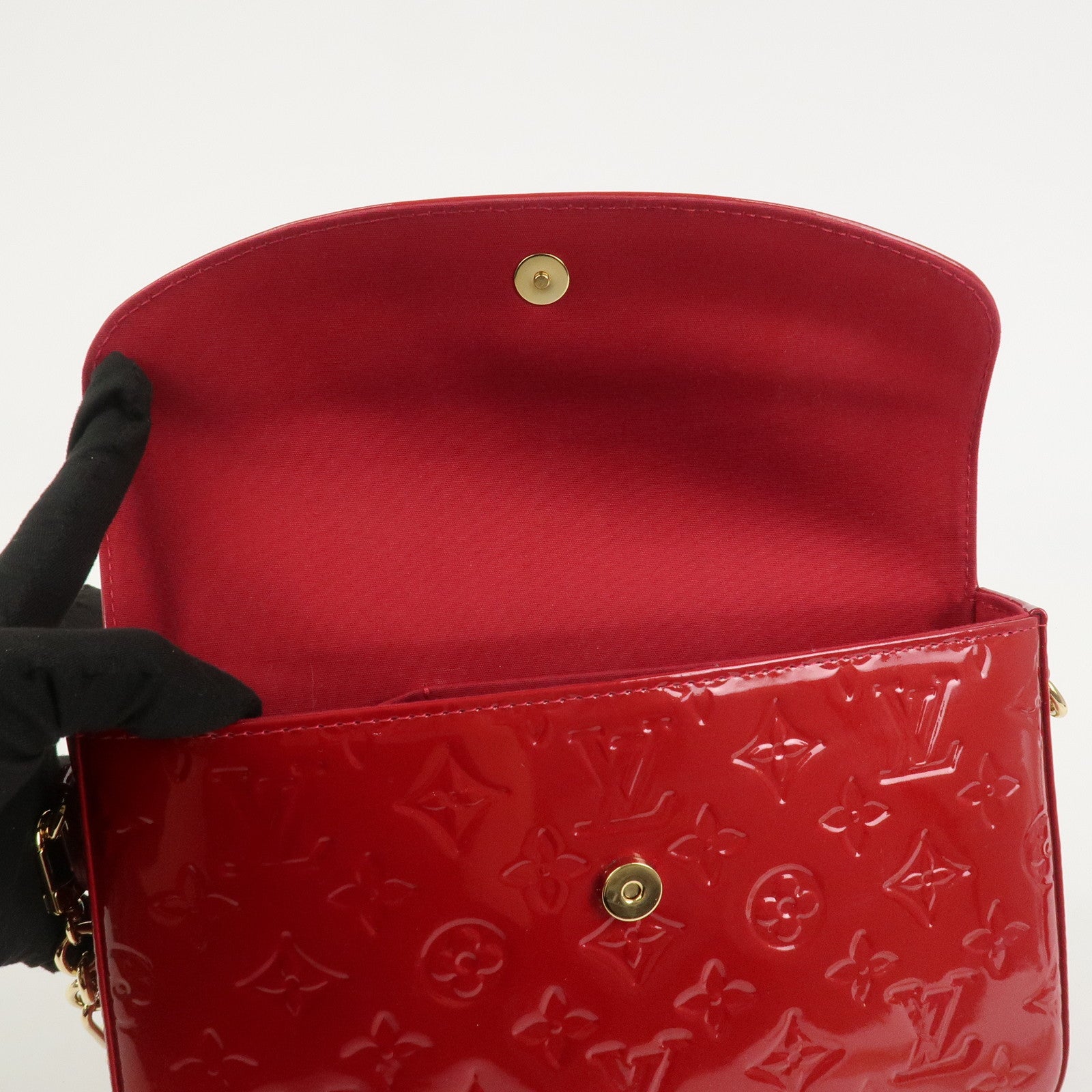 Louis Vuitton Monogram Vernis Rodeo Drive Shoulder Bag Red M93599