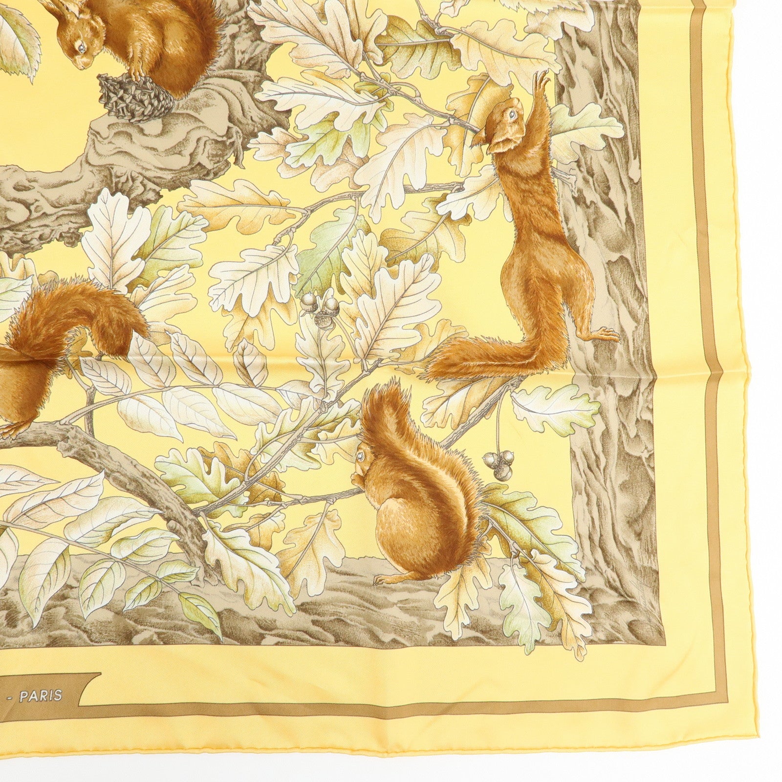 HERMES Carre 90 Silk 100% Scarf Casse Noisette Walnut Yellow Brown
