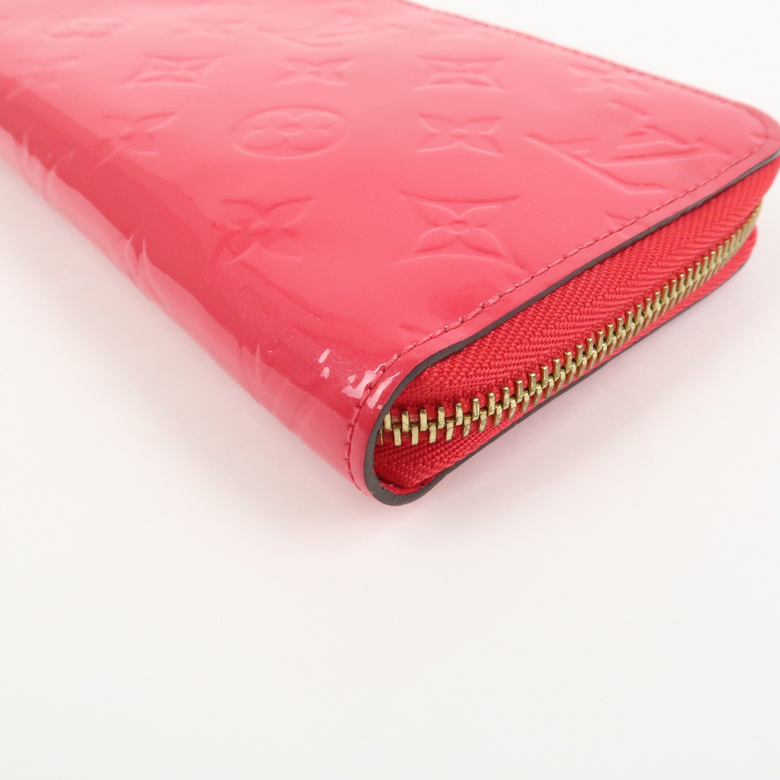 Louis Vuitton Monogram Vernis Round Zippy Wallet Hot Pink M93058