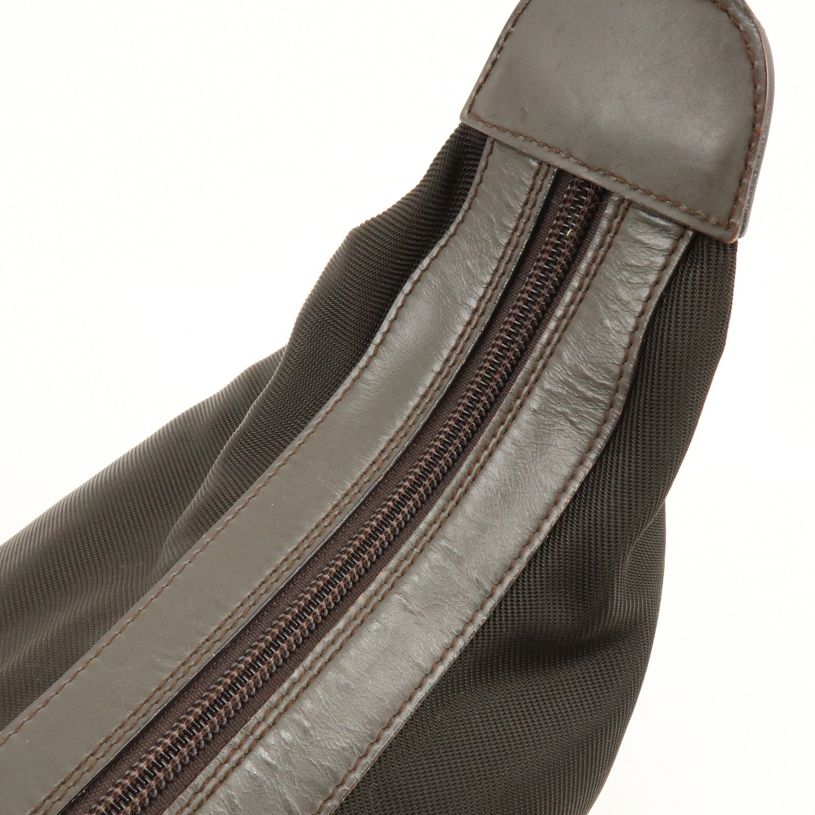 GUCCI Bamboo Nylon Leather Shoulder Bag Hand Bag Brown 000・2214