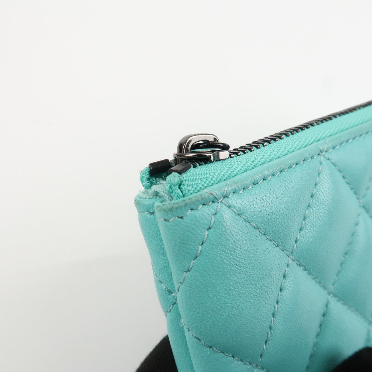 CHANEL Matelasse Caviarskin Classic Mini Pouch Blue A82365 Used