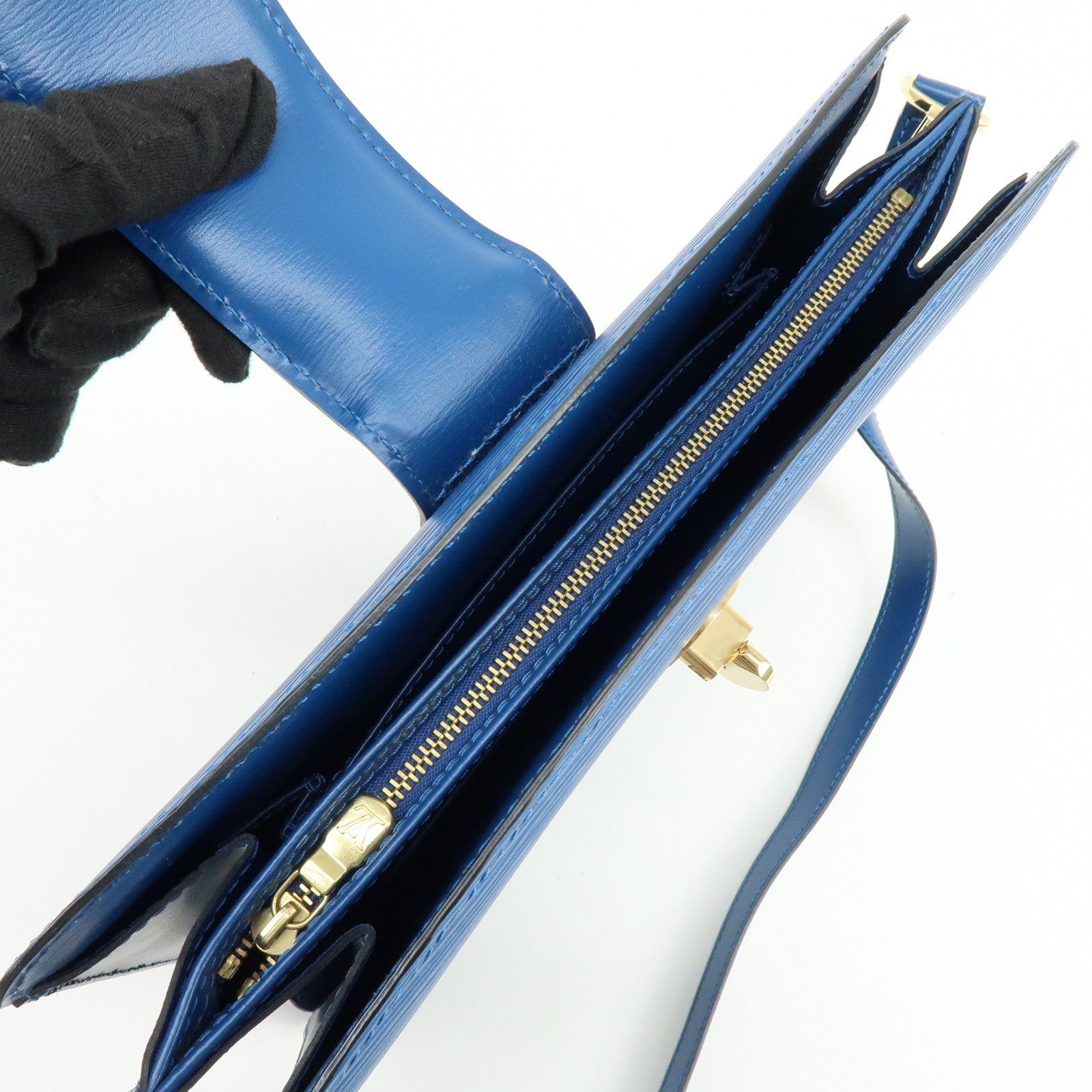 Louis Vuitton Epi Capucines Leather Shoulder Bag Toledo Blue M52345