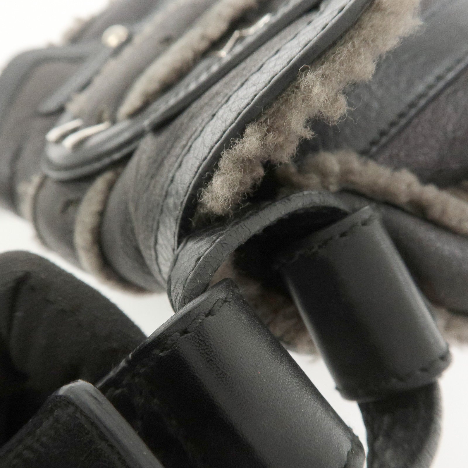 Ferragamo Gancini Mouton Leather Shoulder Bag Hand Bag Black