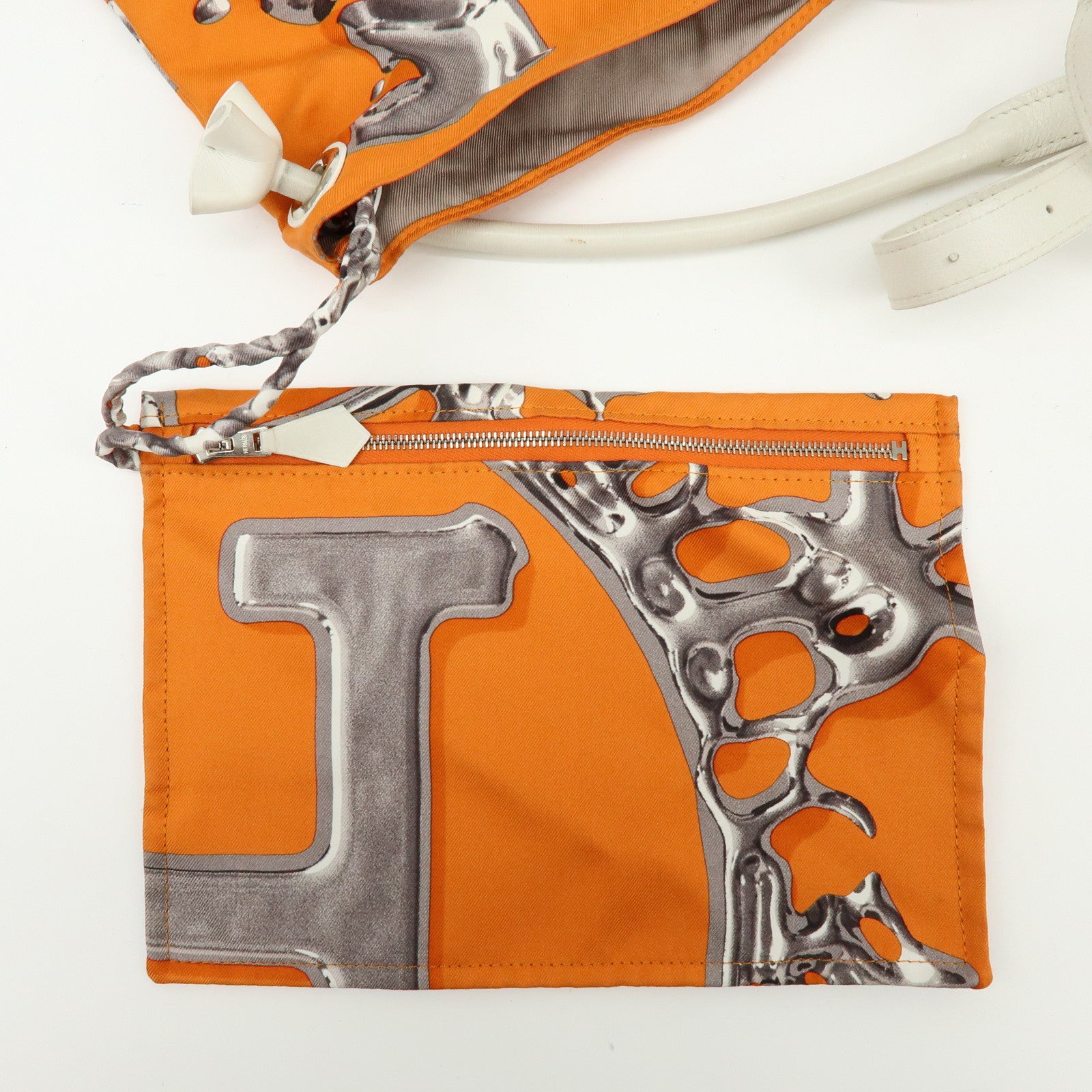 HERMS Silk Leather Silky City PM □O Stamped Shoulder Bag Orange