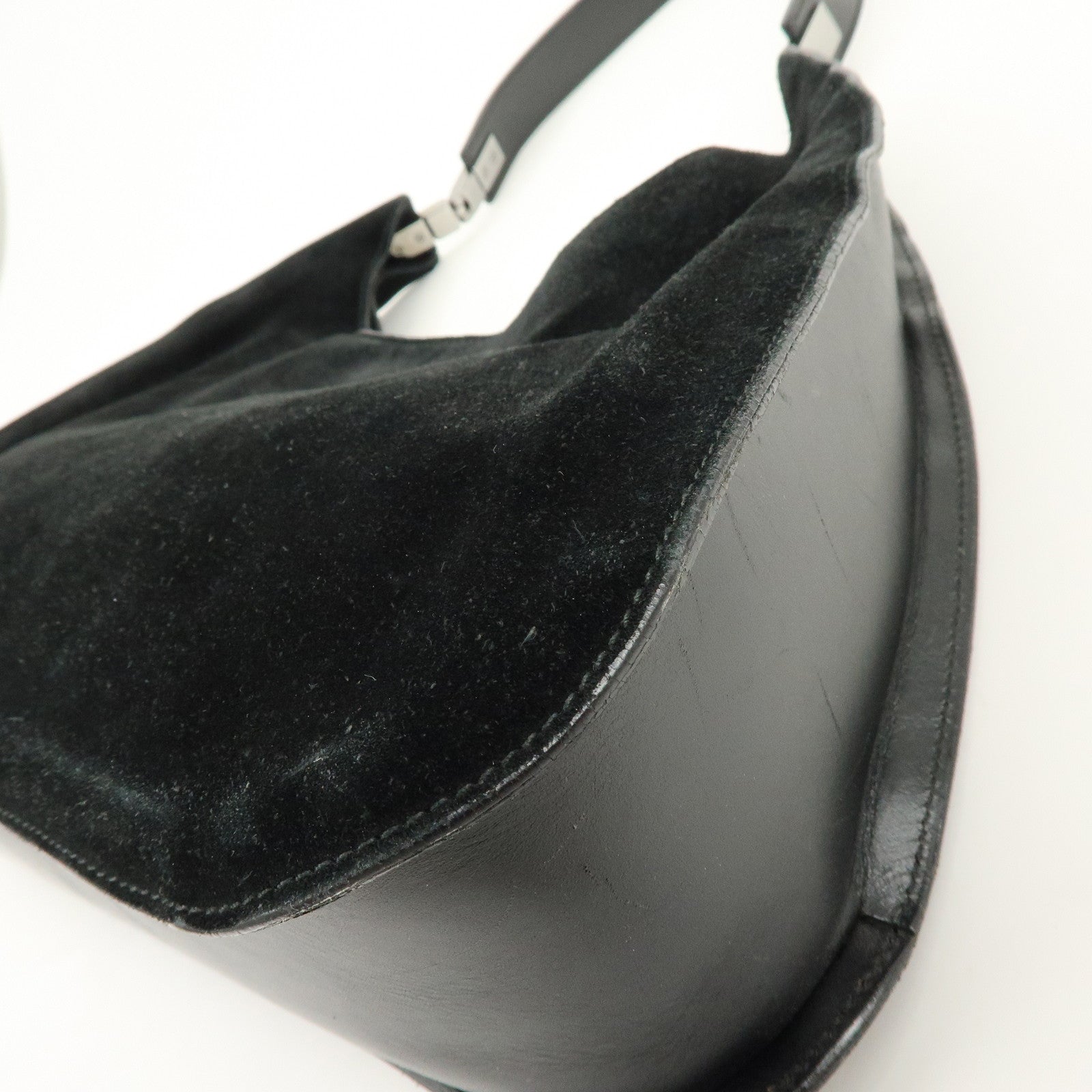 GUCCI Suede Leather Shoulder Bag Hand Bag Black 001・3767