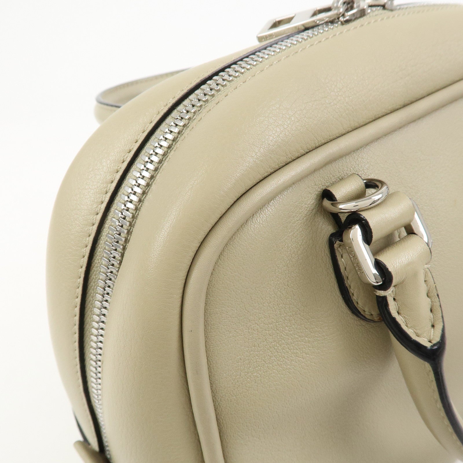 LOEWE Anagram Amazona 75 Leather Hand Bag Beige Silver