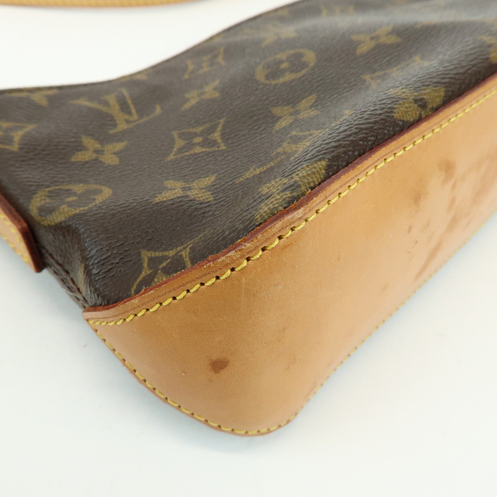 Louis Vuitton Monogram Trotteur Canvas Leather Shoulder Bag M51240