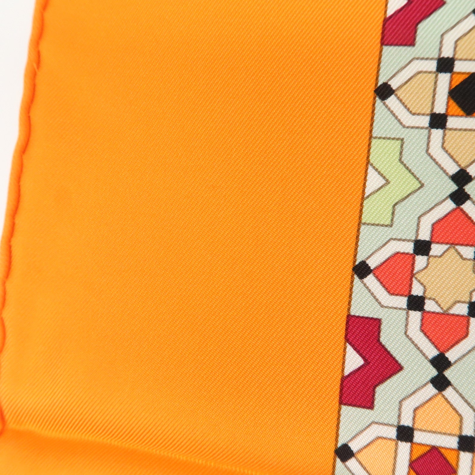 HERMES Carre 90 Silk 100%  Les Jardins d’ Andalousie Scarf Oragne