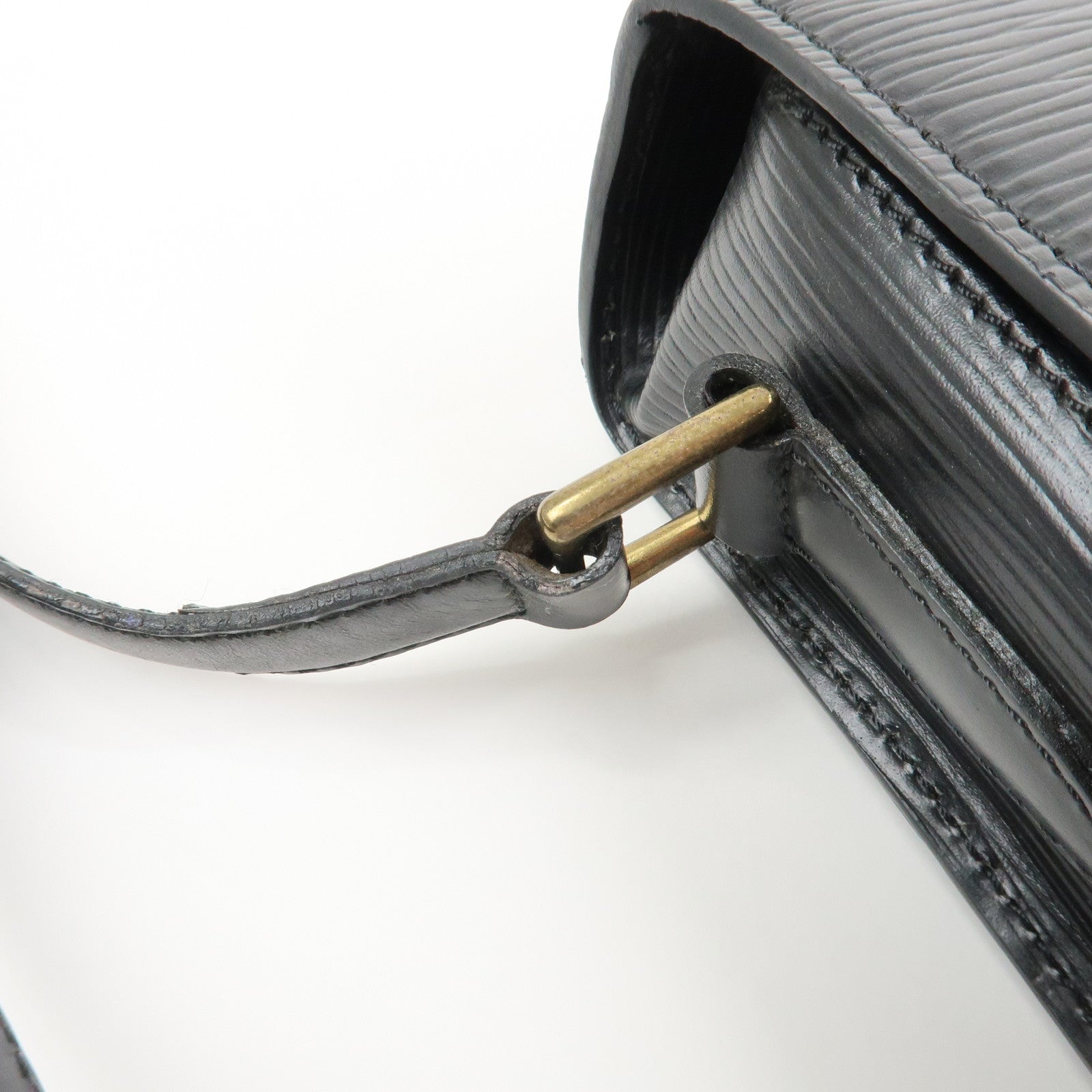 Louis Vuitton Epi Saint Cloud Shoulder Bag Black Noir M52192
