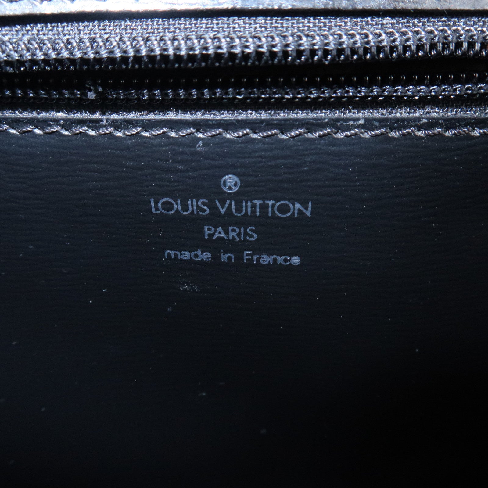 Louis Vuitton Epi leather Hublot Clutch Bag Noir M52557