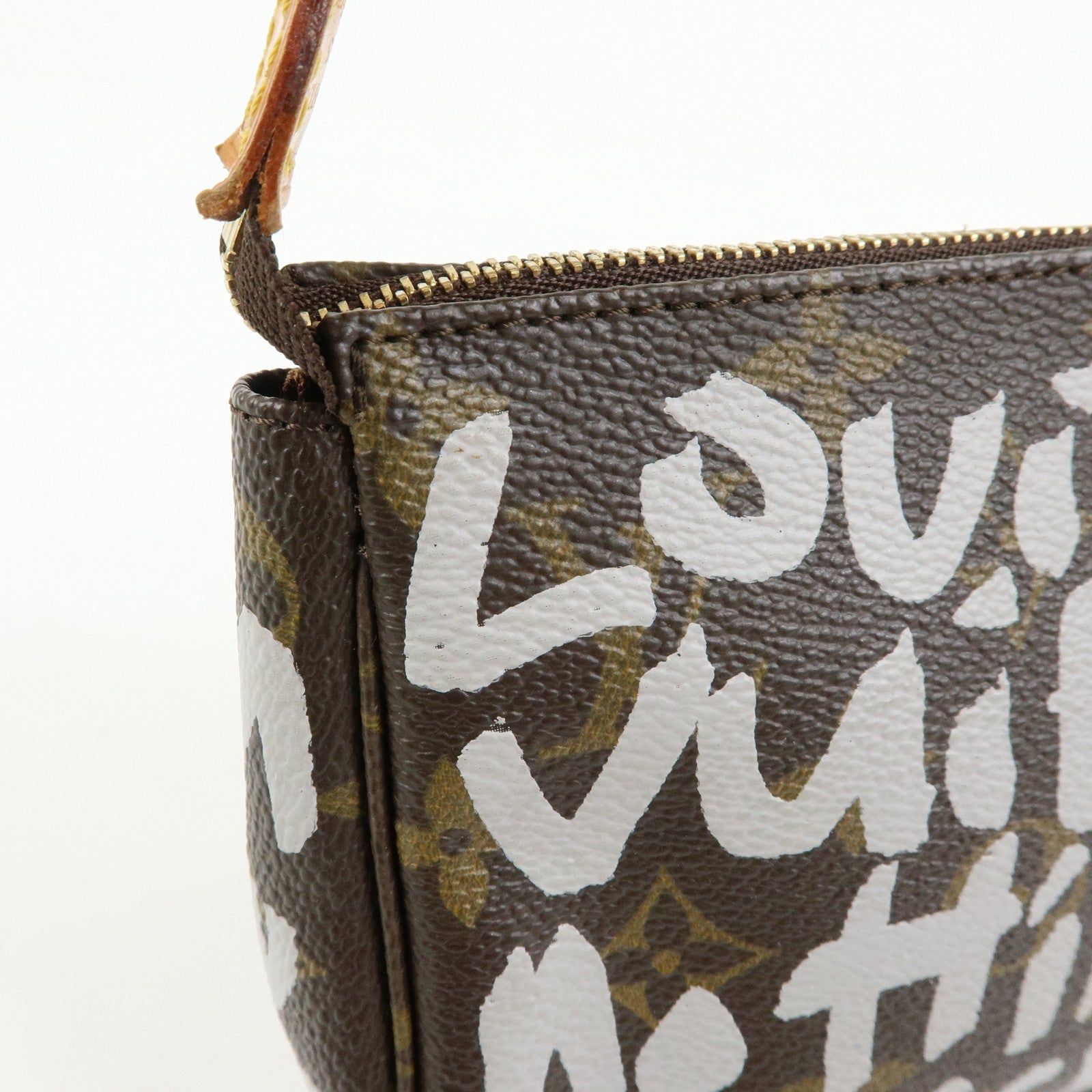 Louis Vuitton Monogram Graffiti Pochette Accessoires Pouch M92192
