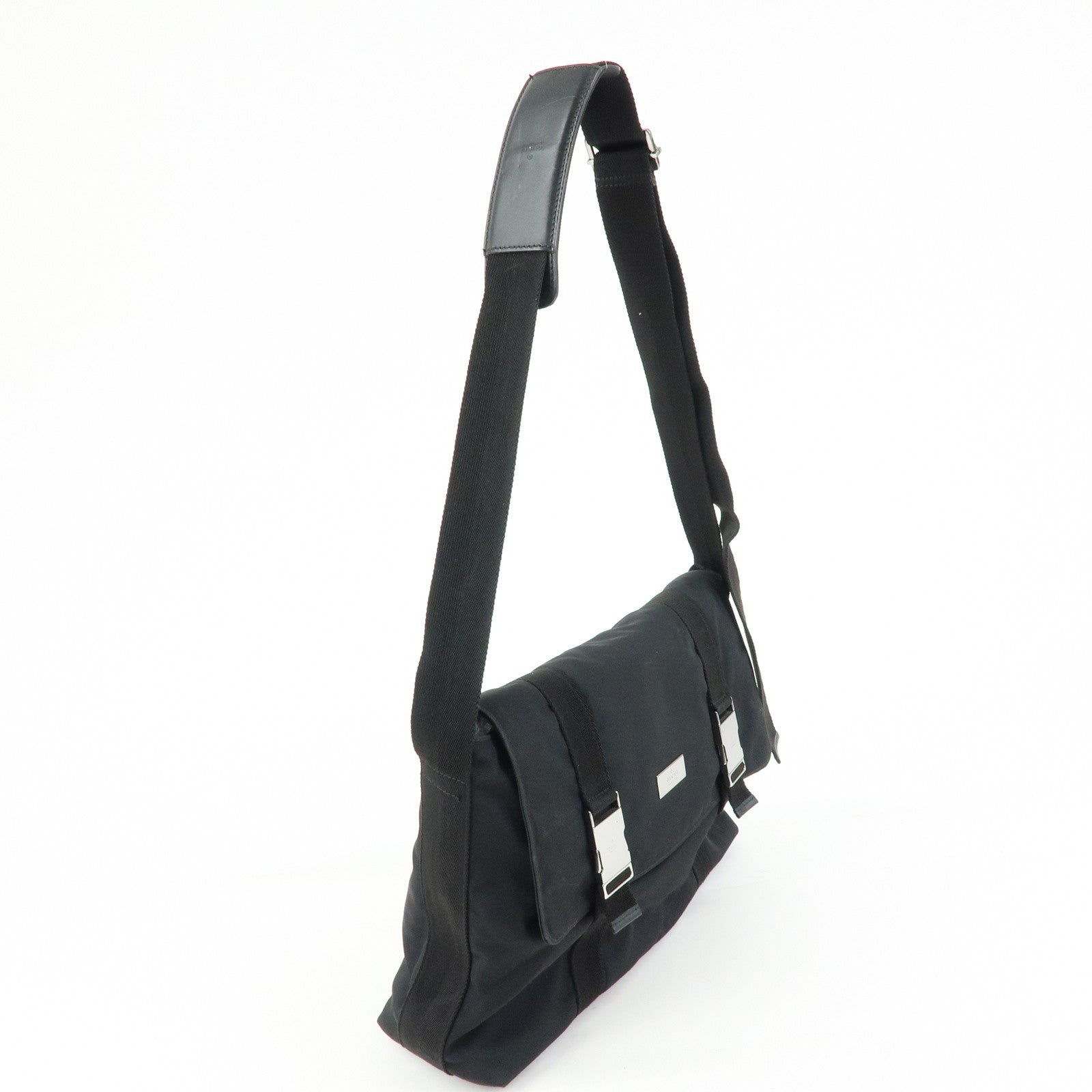 GUCCI Nylon Leather Shoulder Bag Crossbody Bag Black 122373