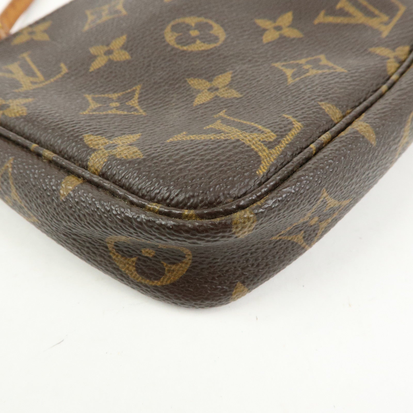 Louis Vuitton Monogram Pochette Accessoires Pouch Hand Bag M51980