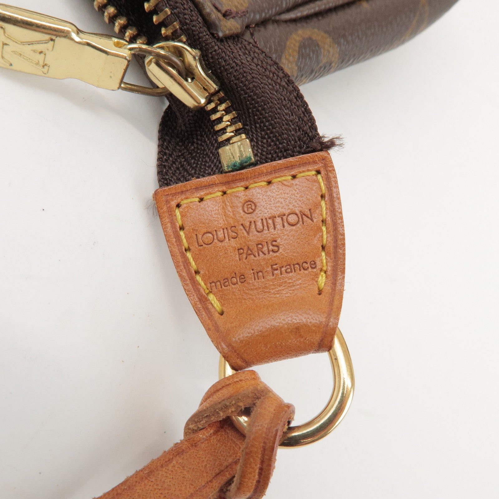 Louis Vuitton Monogram Pochette Accessoires Pouch Hand Bag M51980