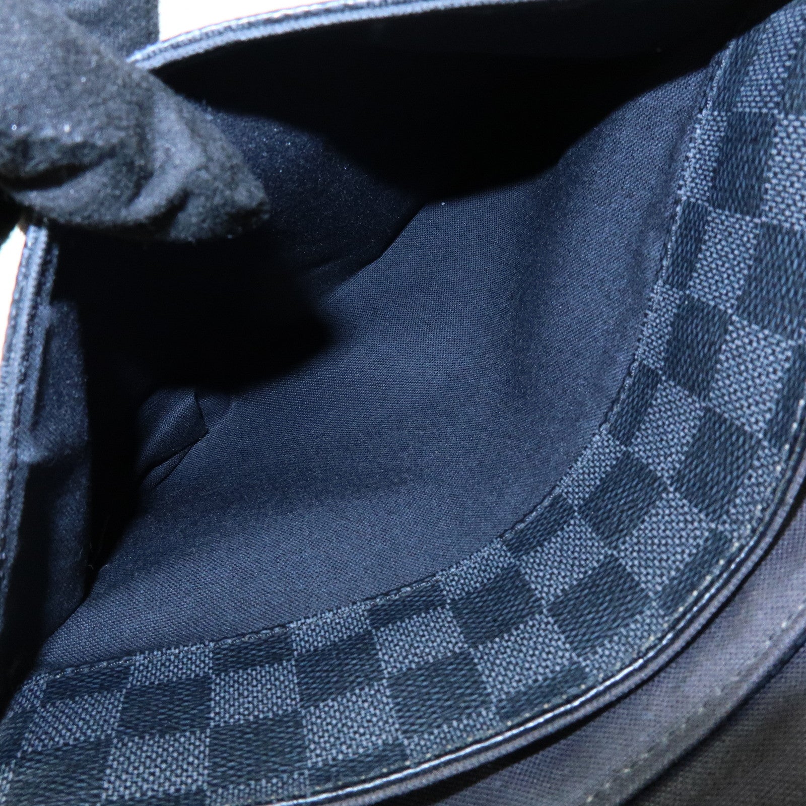 Louis Vuitton Damier Graphite District PM Shoulder Bag Noir N41260