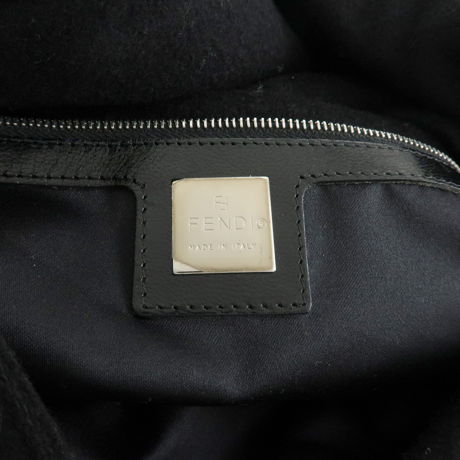 FENDI Mamma Baguette Wool Leather Shoulder Bag Hand Bag Black 26325