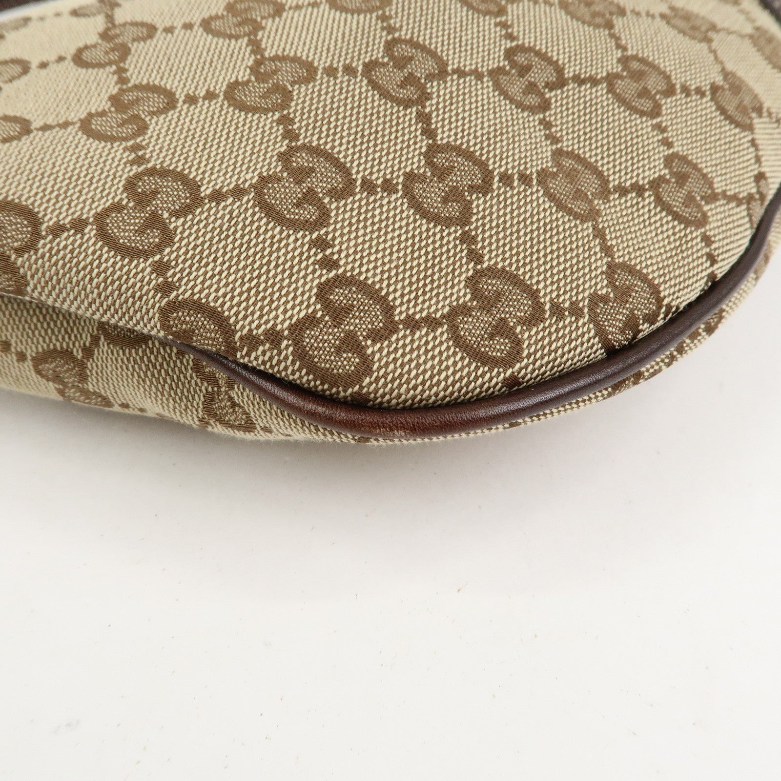 GUCCI New Britt Interlocking G Canvas Leather Shoulder Bag 169998