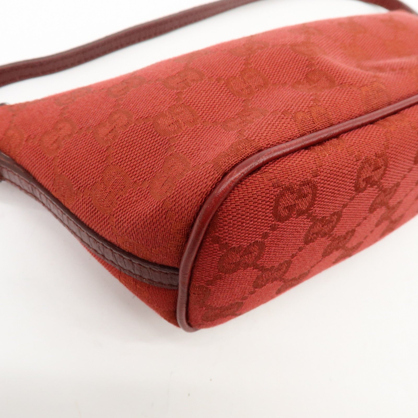 GUCCI Boat Bag GG Canvas Leather Accessory Pouch Hand Bag Red 07198