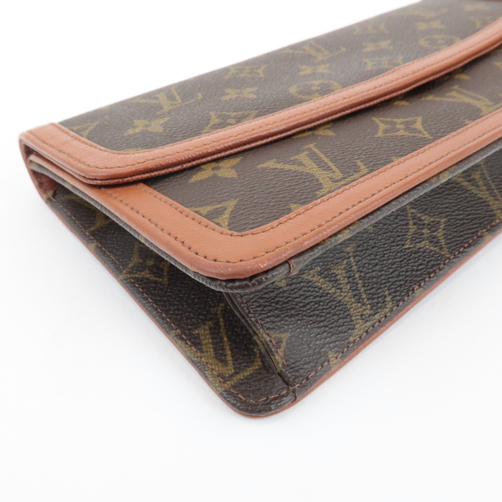 Louis Vuitton Monogram Leather Pochette Damme PM Clutch Bag M51812