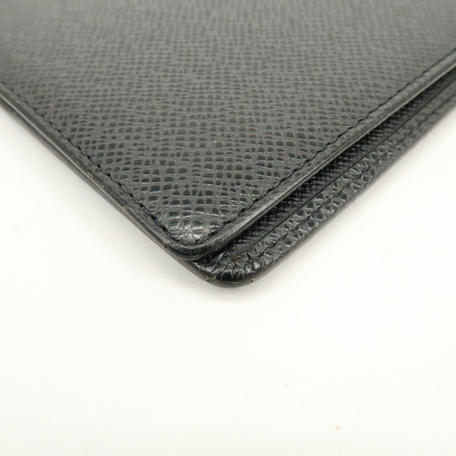 Louis Vuitton Taiga Agenda Bureau Planner Cover Ardoise R20409