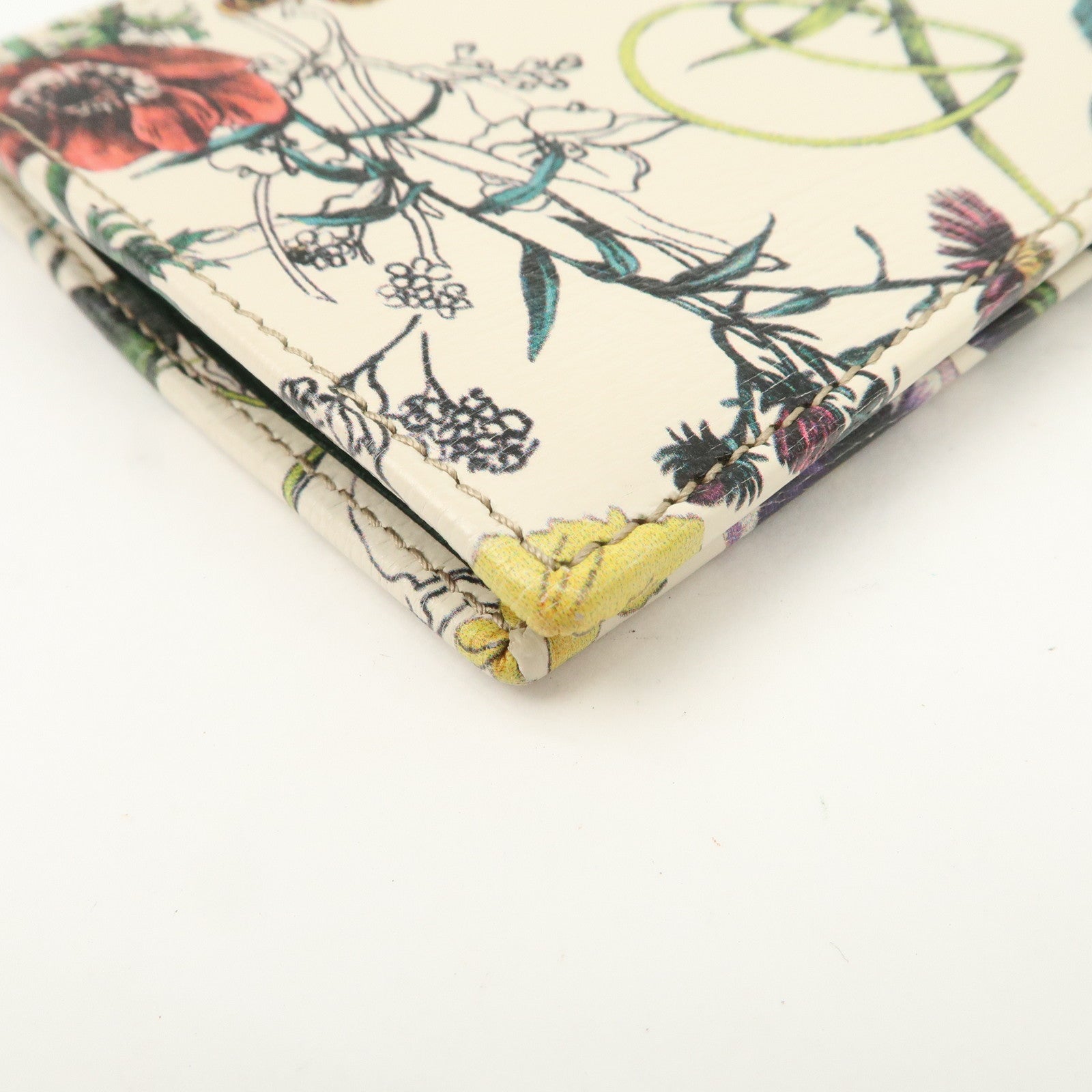 GUCCI GG Marmont Flora Canvas Leather Compact Wallet Ivory 04848