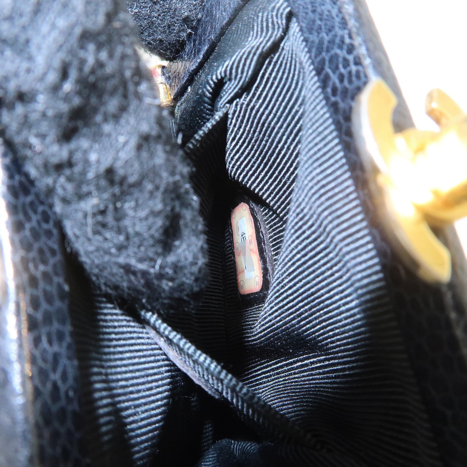 CHANEL COCO Mark Caviarskin Purse Wallet Pouch Black Used