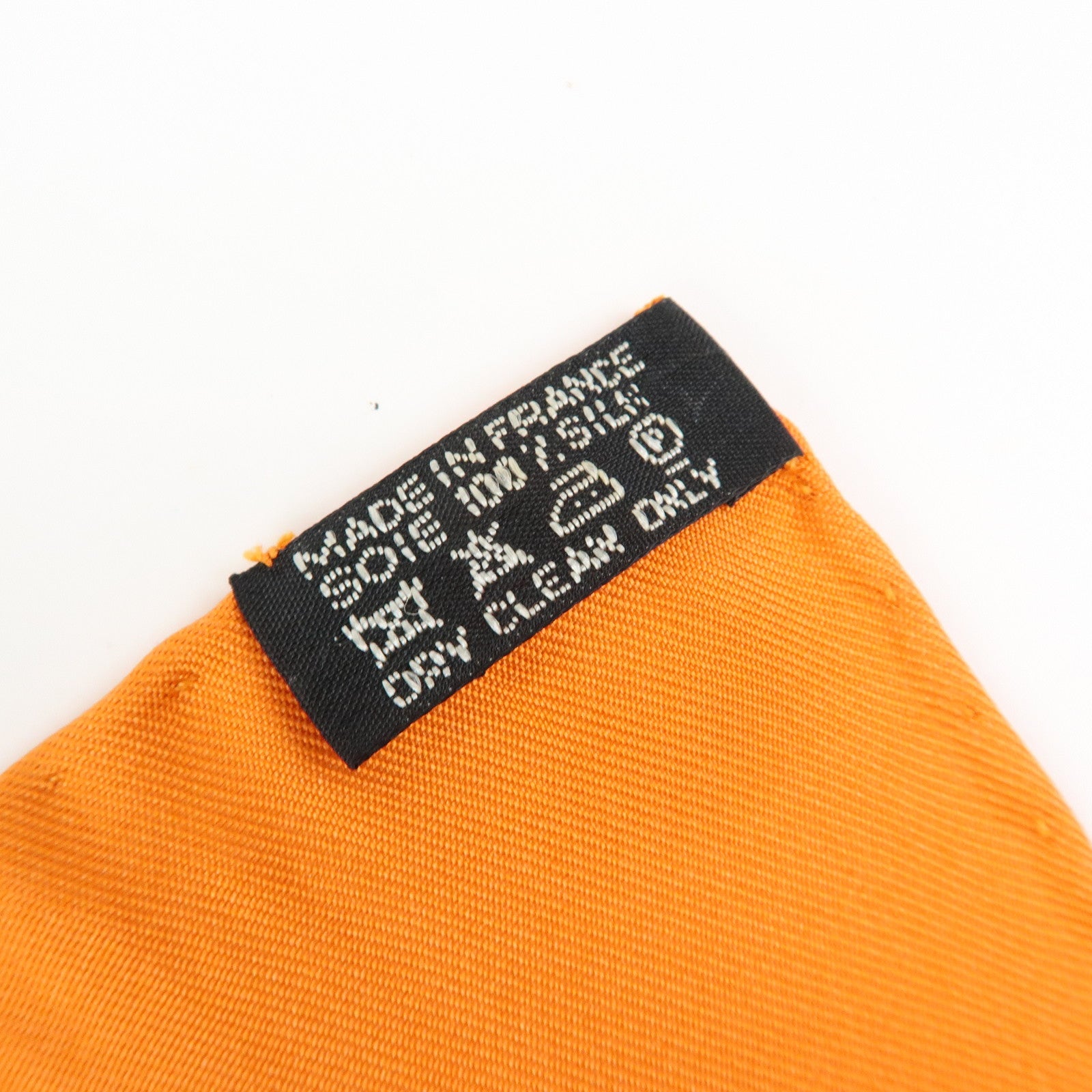 HERMES Carre 90 Silk 100% Scarf A WALK IN THE PARK Orange