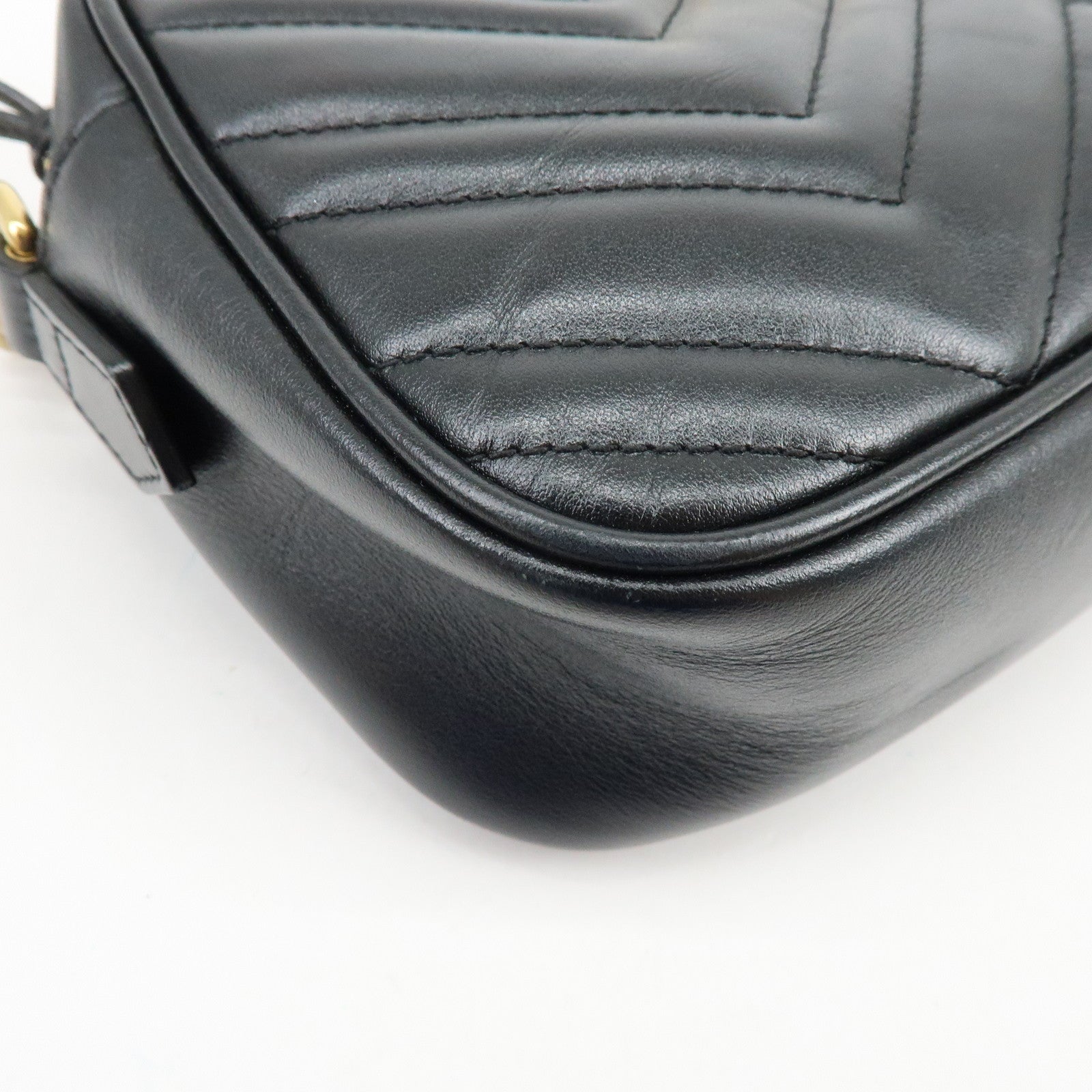 GUCCI GG Marmont Shevron Leather Shoulder Bag Black 447632
