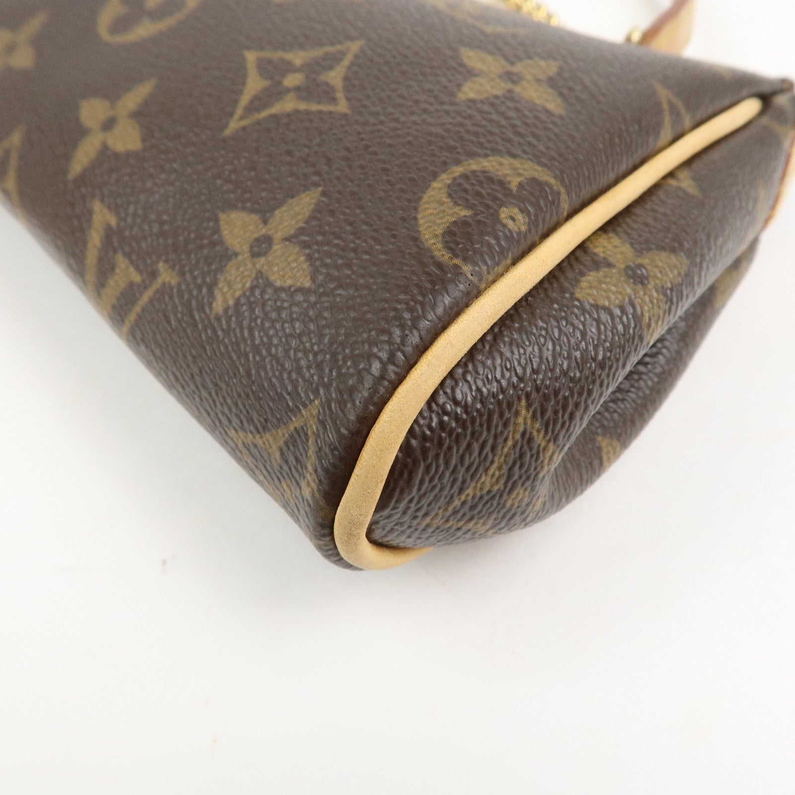 Louis Vuitton Monogram Eva 2Way Pouch Shoulder Bag M95567