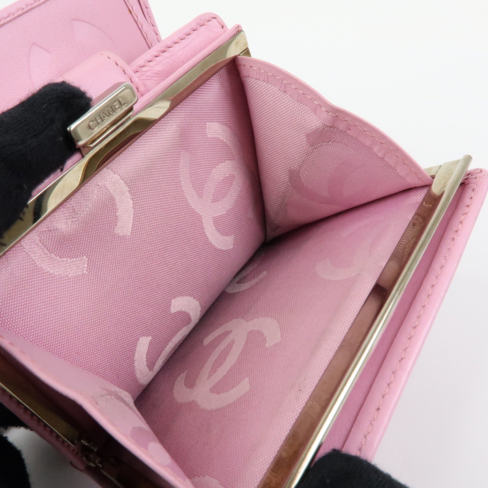 CHANEL Cambon Line Matelasse Lamb Skin Bi-fold Compact Wallet Pink
