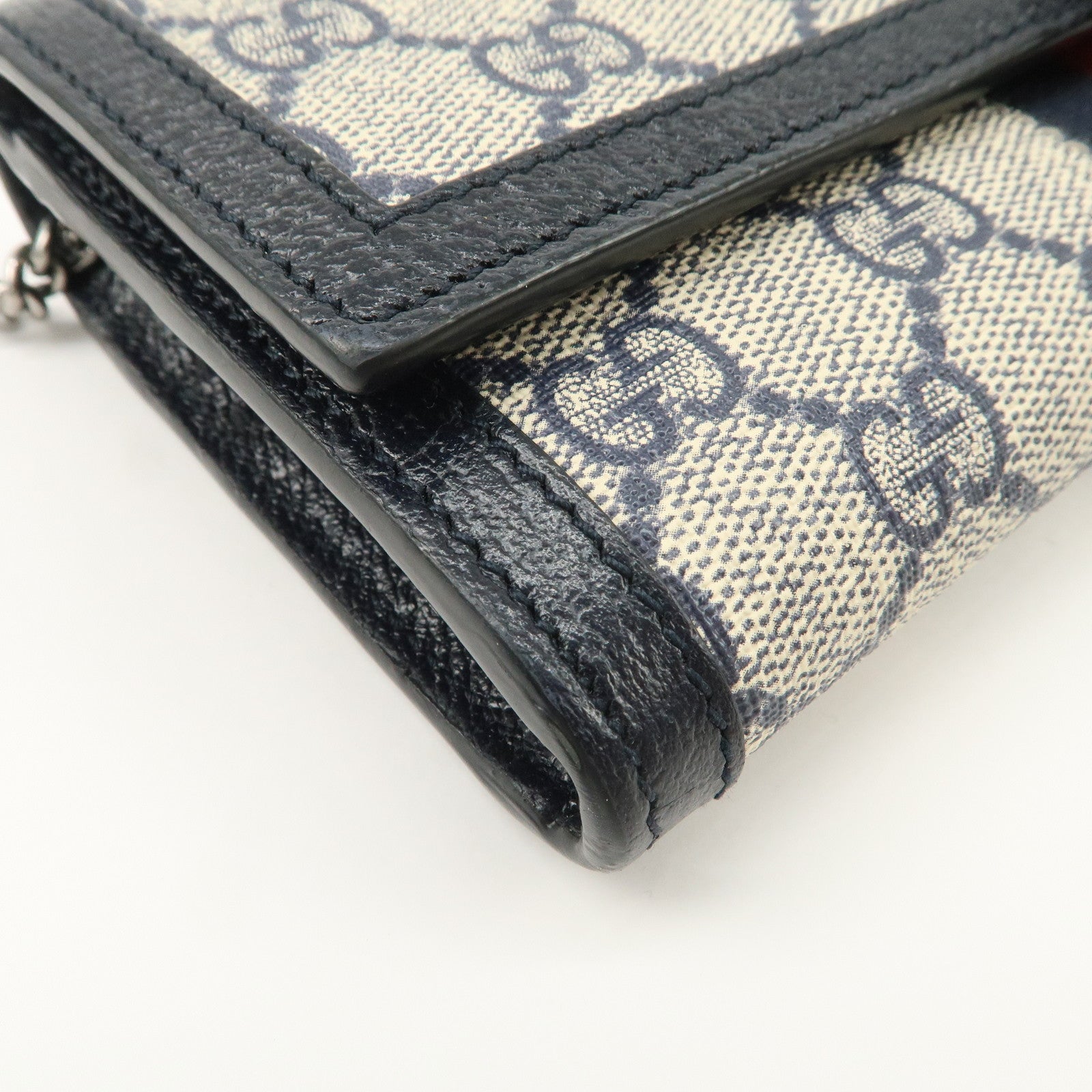 GUCCI New Jackie 1961 Sherry GG Supreme Chain Wallet Navy 652681