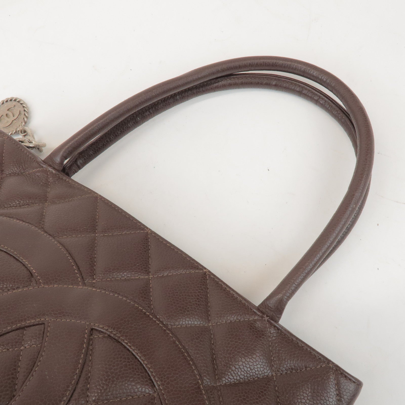 CHANEL Matelasse COCO Mark Caviarskin Medallion Tote Bag A01804